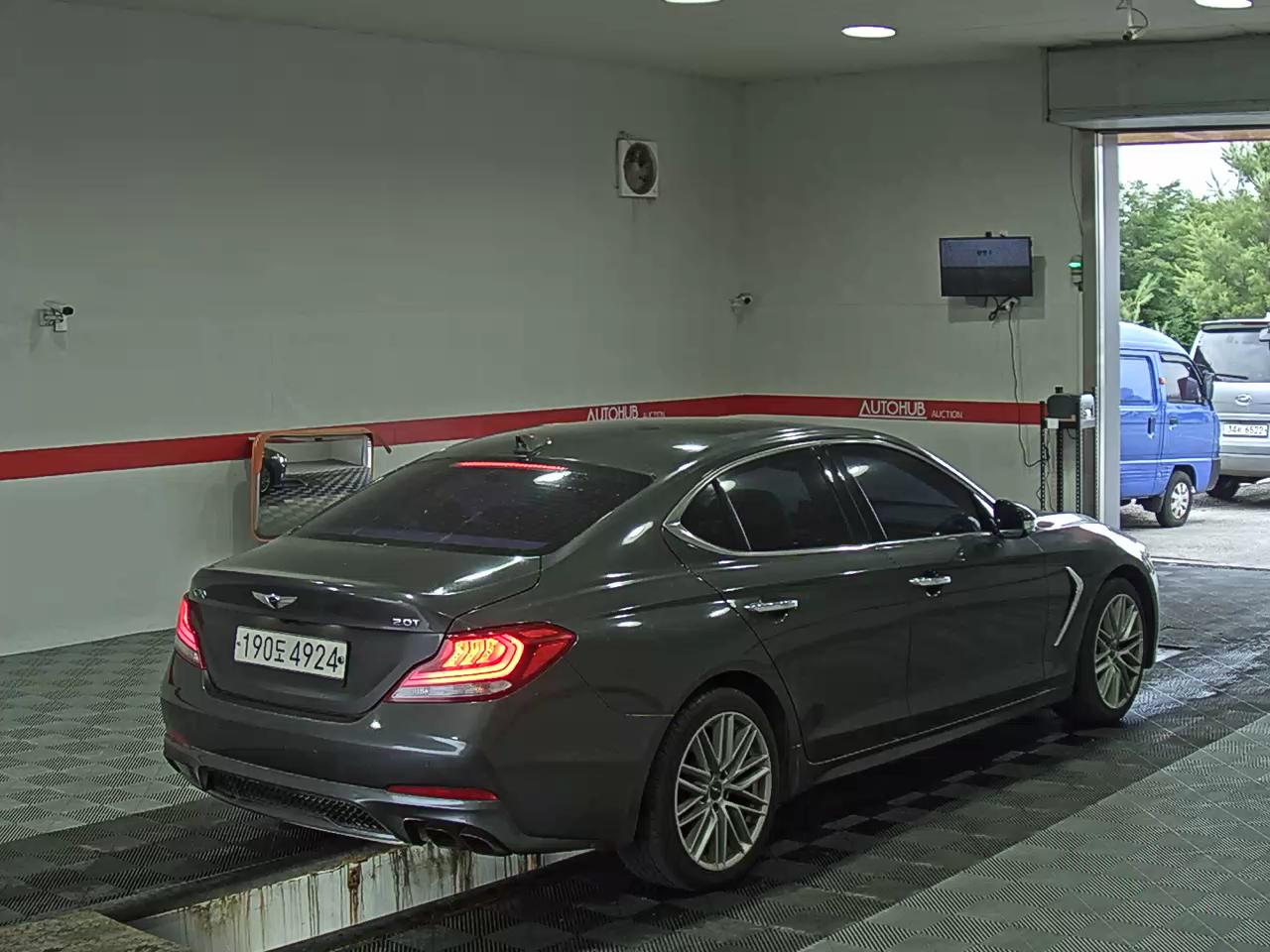 GENESIS G70 2.0T ADVANCED 2019 - zdjęcie 5