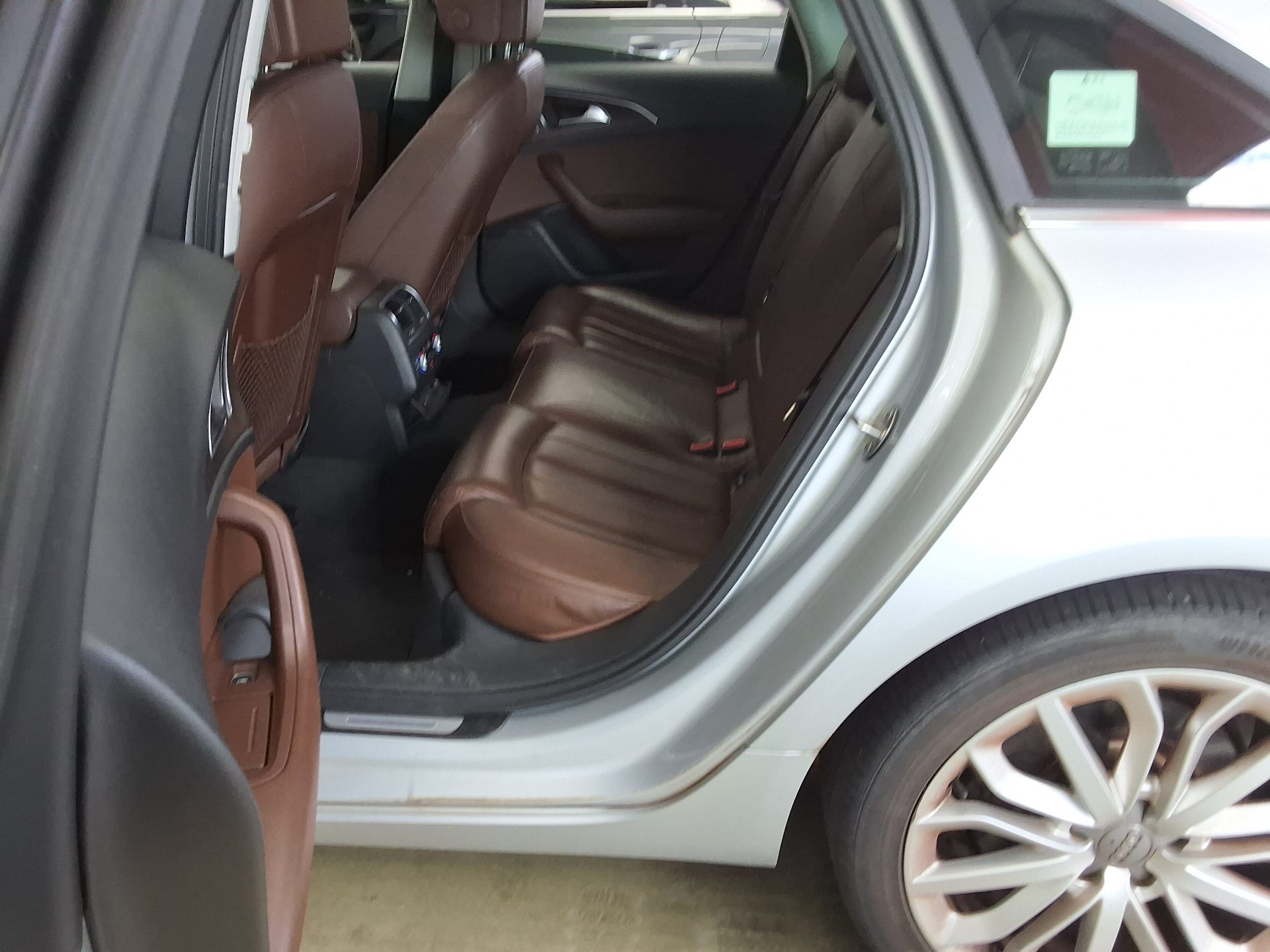 AUDI A6 (4TH GEN) 3.0 TDI QUATTRO DYNAMIC LED PACK 2013 - zdjęcie 13