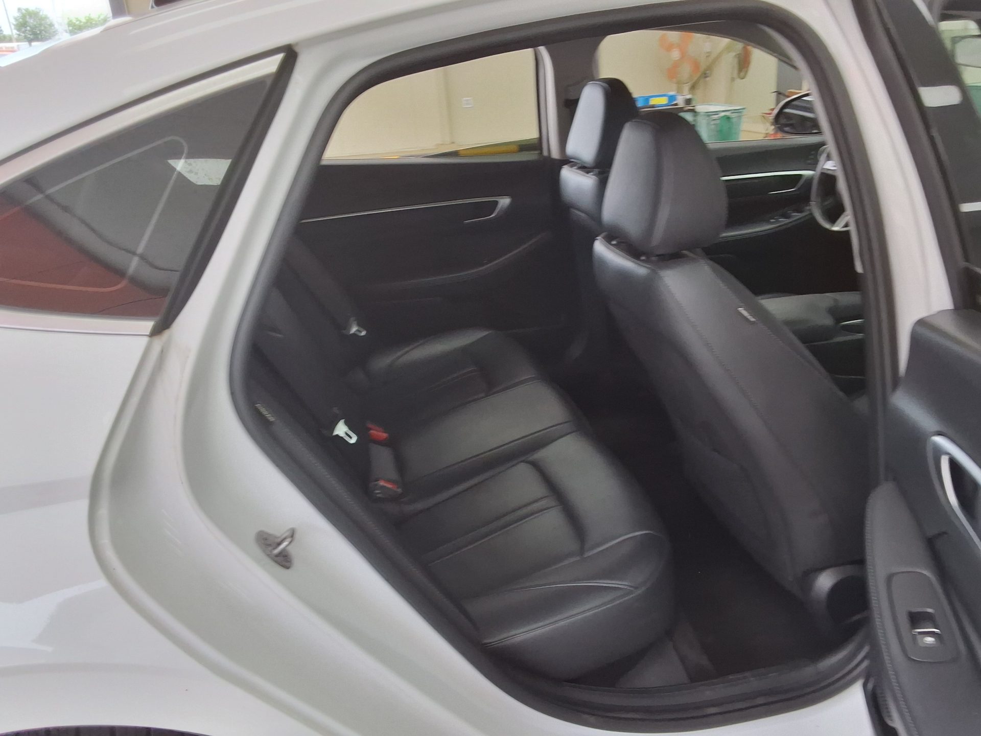 HYUNDAI SONATA THE EDGE GASOLINE 2.0 PREMIUM 2024 - zdjęcie 14