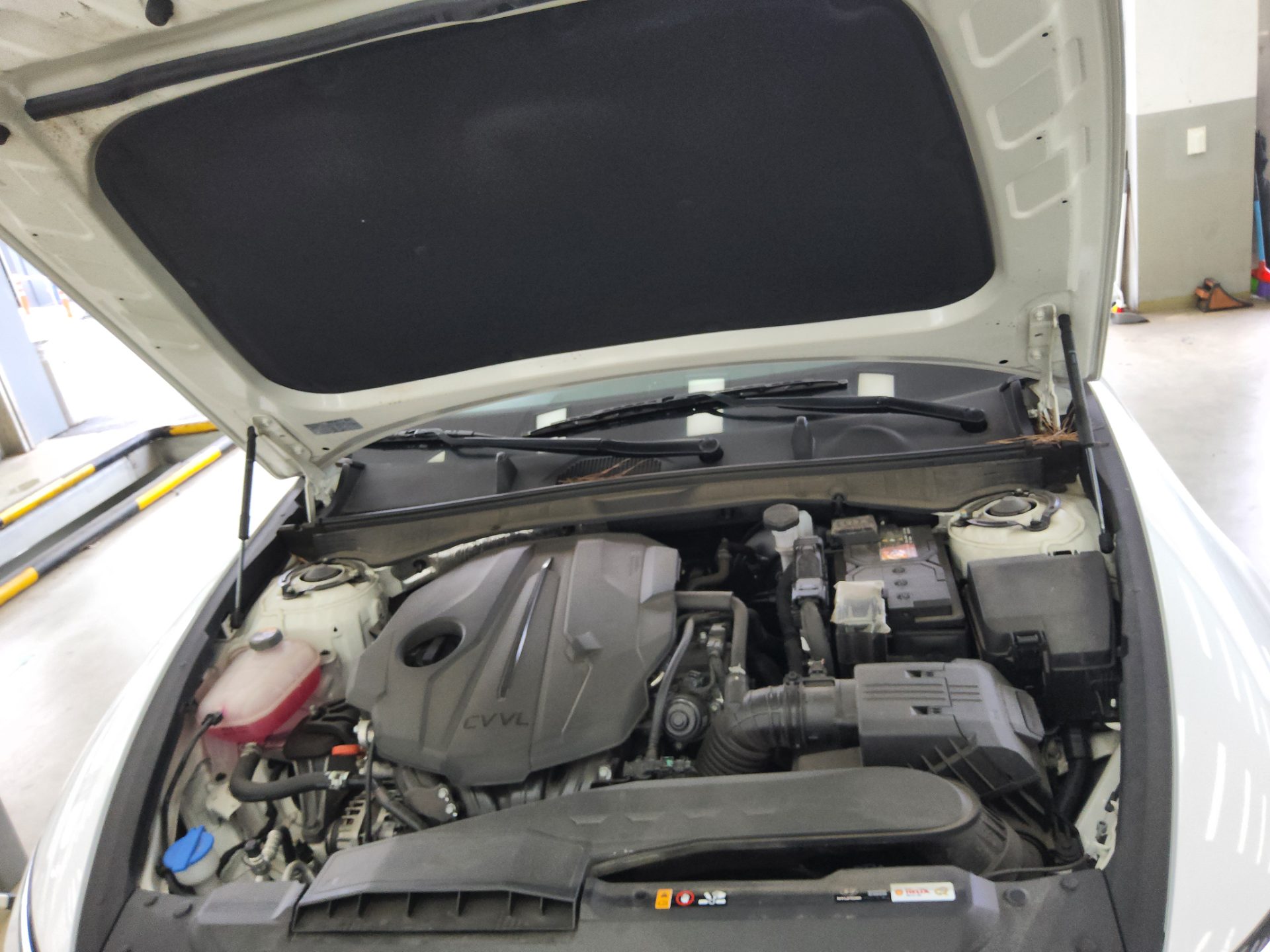 HYUNDAI SONATA THE EDGE GASOLINE 2.0 PREMIUM 2024 - zdjęcie 19
