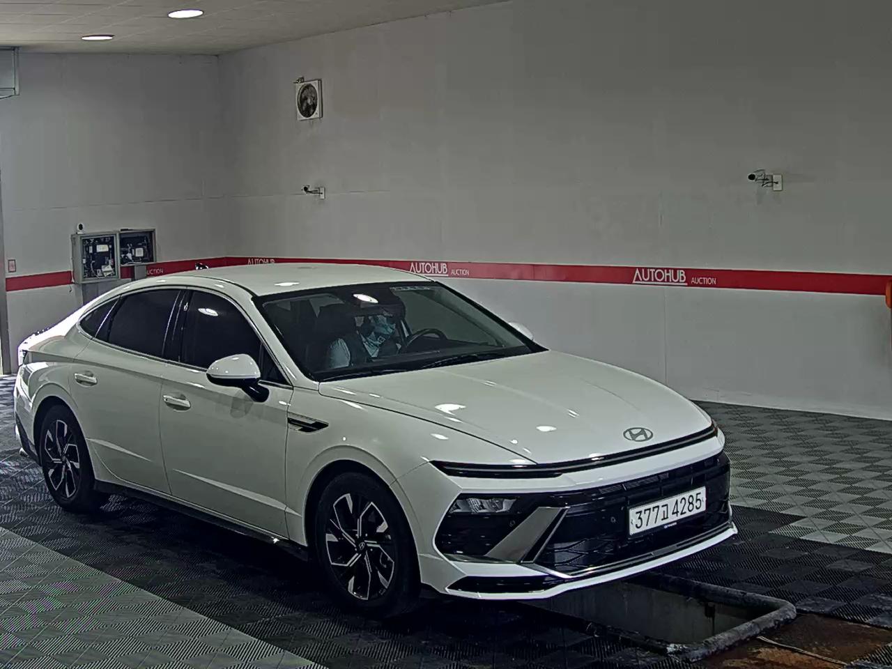 HYUNDAI SONATA THE EDGE GASOLINE 2.0 PREMIUM 2024 - zdjęcie 3