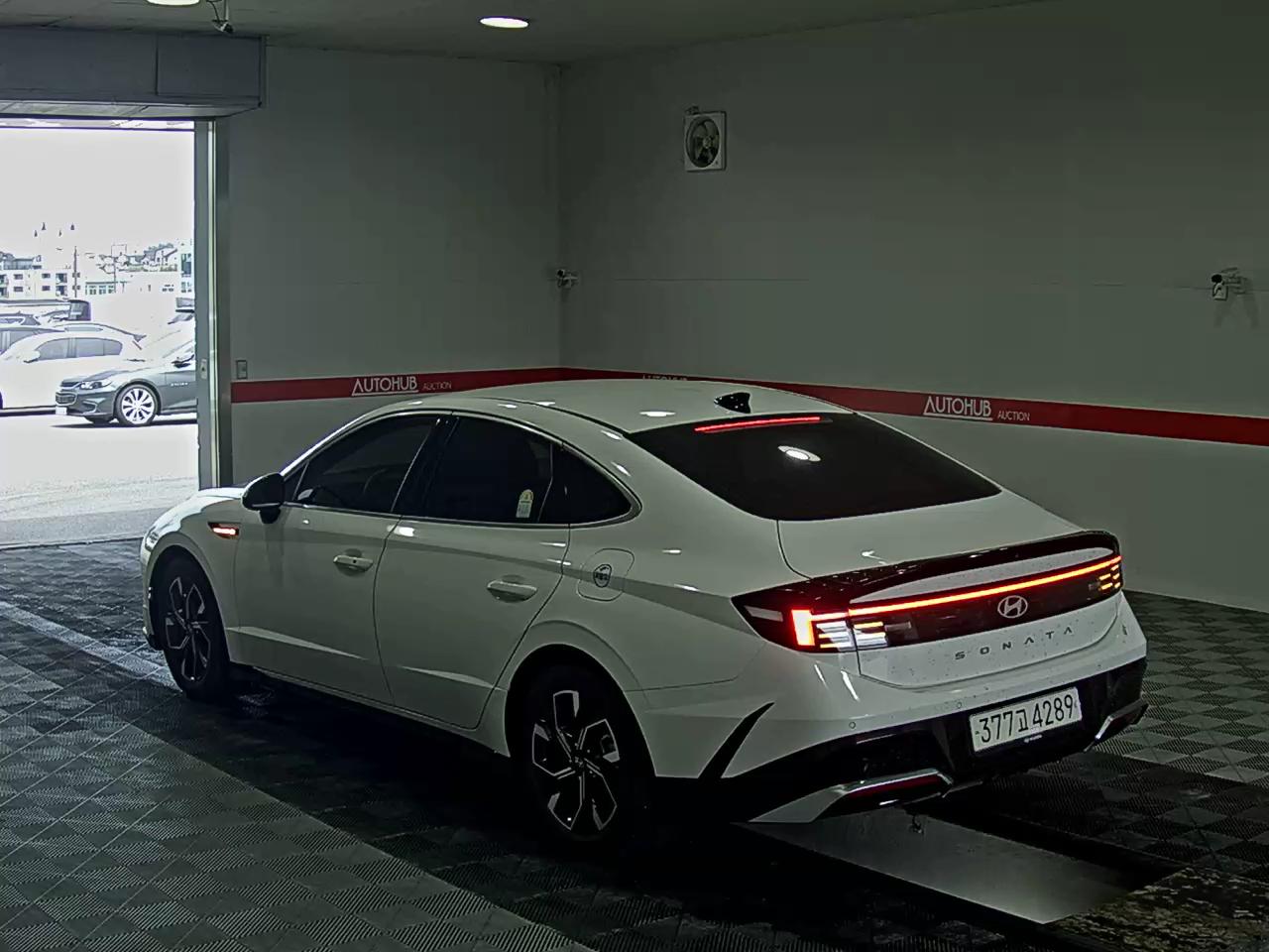 HYUNDAI SONATA THE EDGE GASOLINE 2.0 PREMIUM 2024 - zdjęcie 6