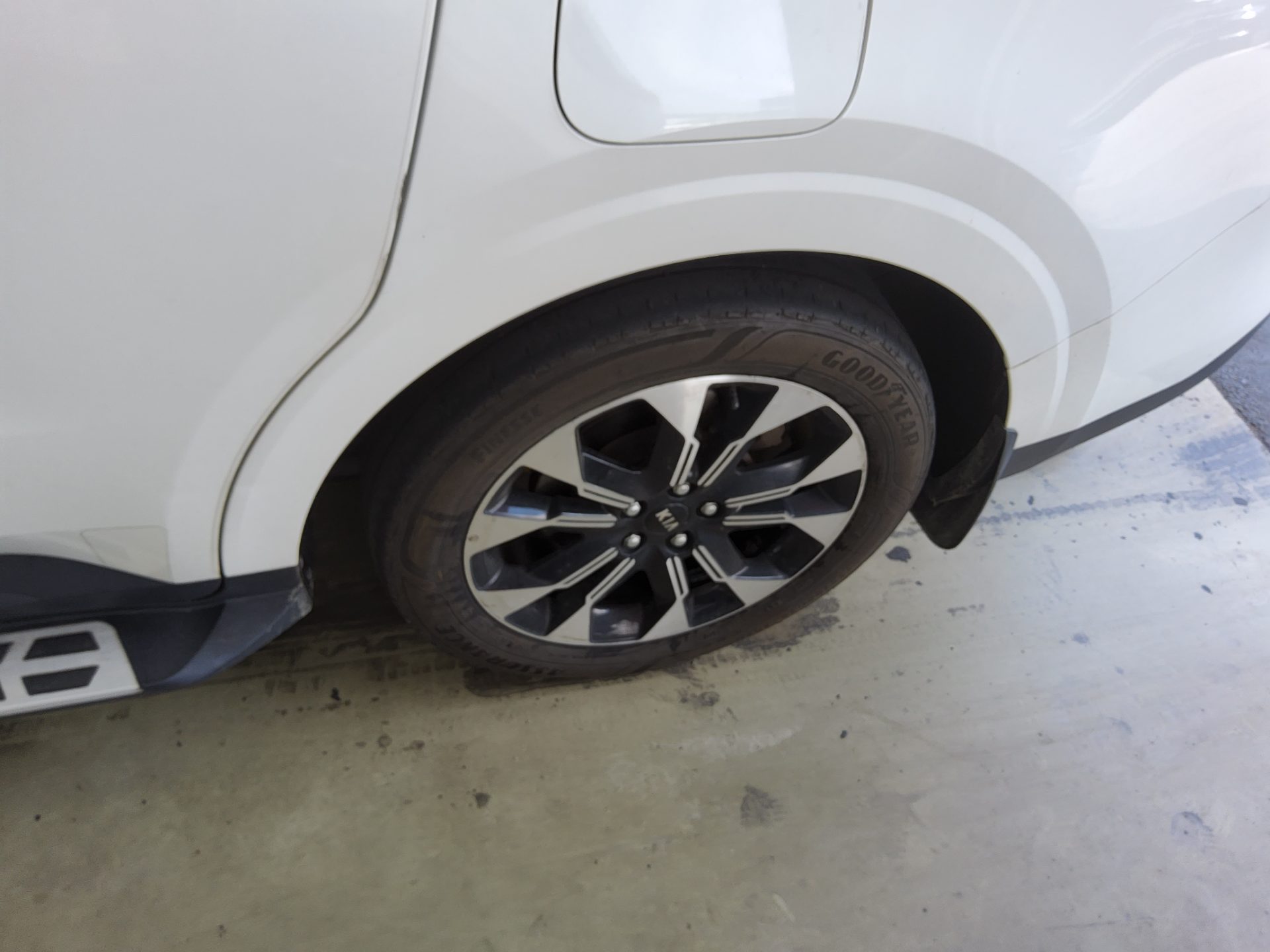 KIA NEW CARNIVAL (KA4) 9-SEATER DIESEL PRESTIGE 2021 - zdjęcie 21