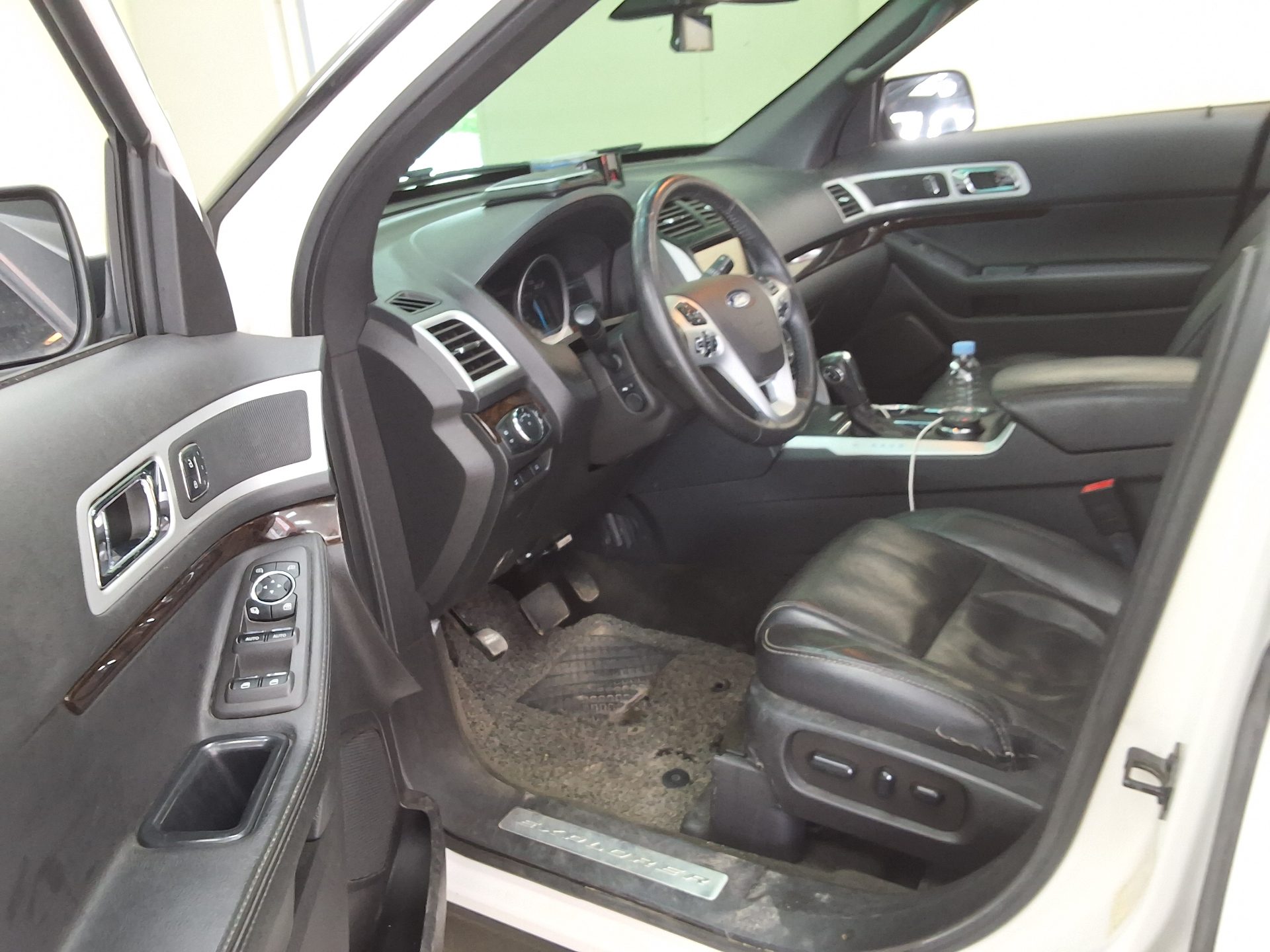 FORD EXPLORER (5TH GEN) 3.5 V6 4WD LIMITED 2015 - zdjęcie 11