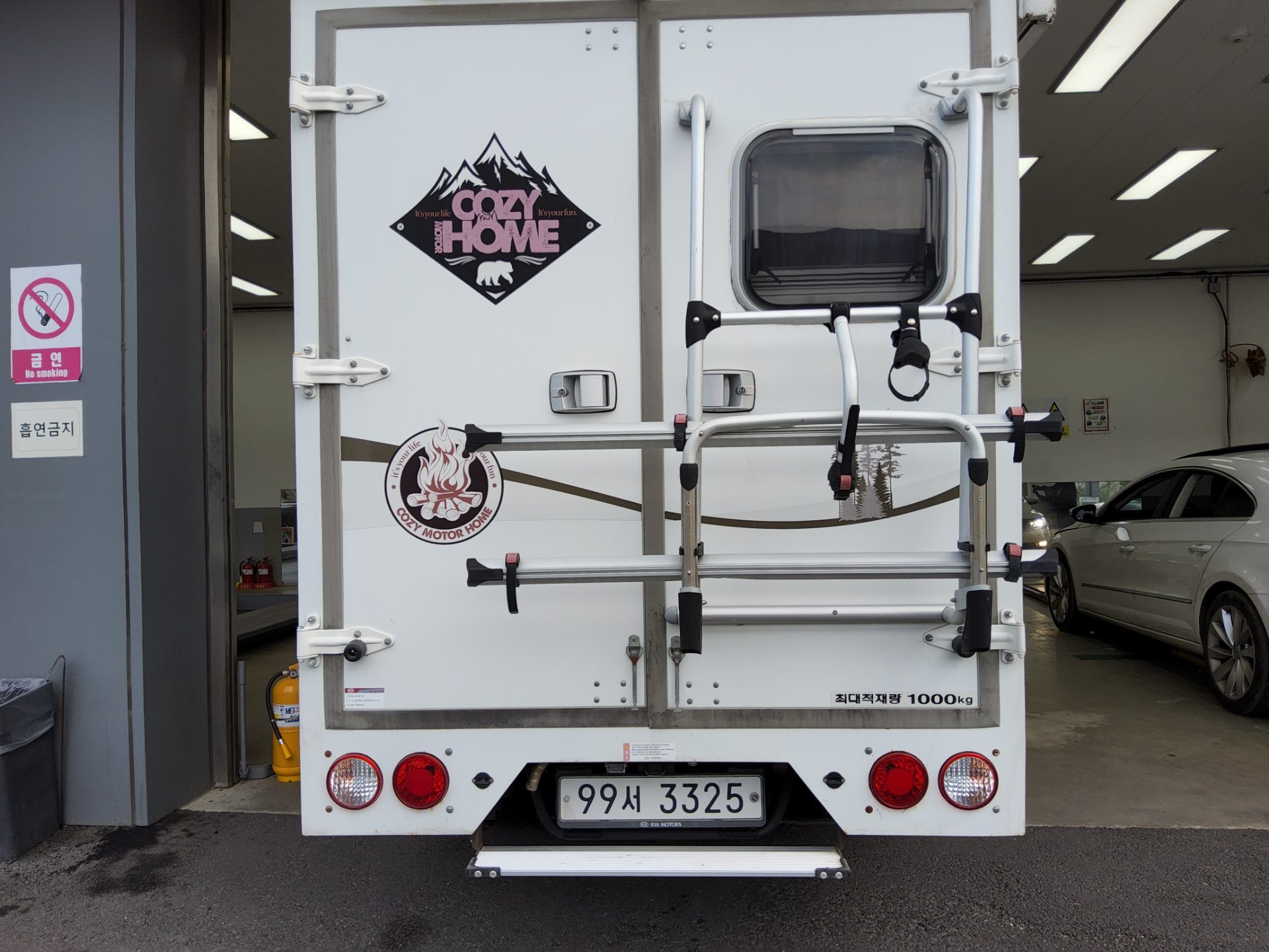 KIA THE NEW BONGO III CARGO WORK-THROUGH VAN 2020 - zdjęcie 13