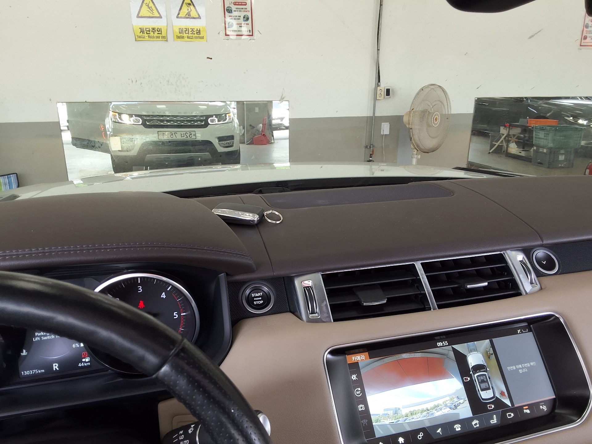 LAND ROVER RANGE ROVER SPORT (2ND GEN) 3.0 SDV6 HSE 2017 - zdjęcie 25