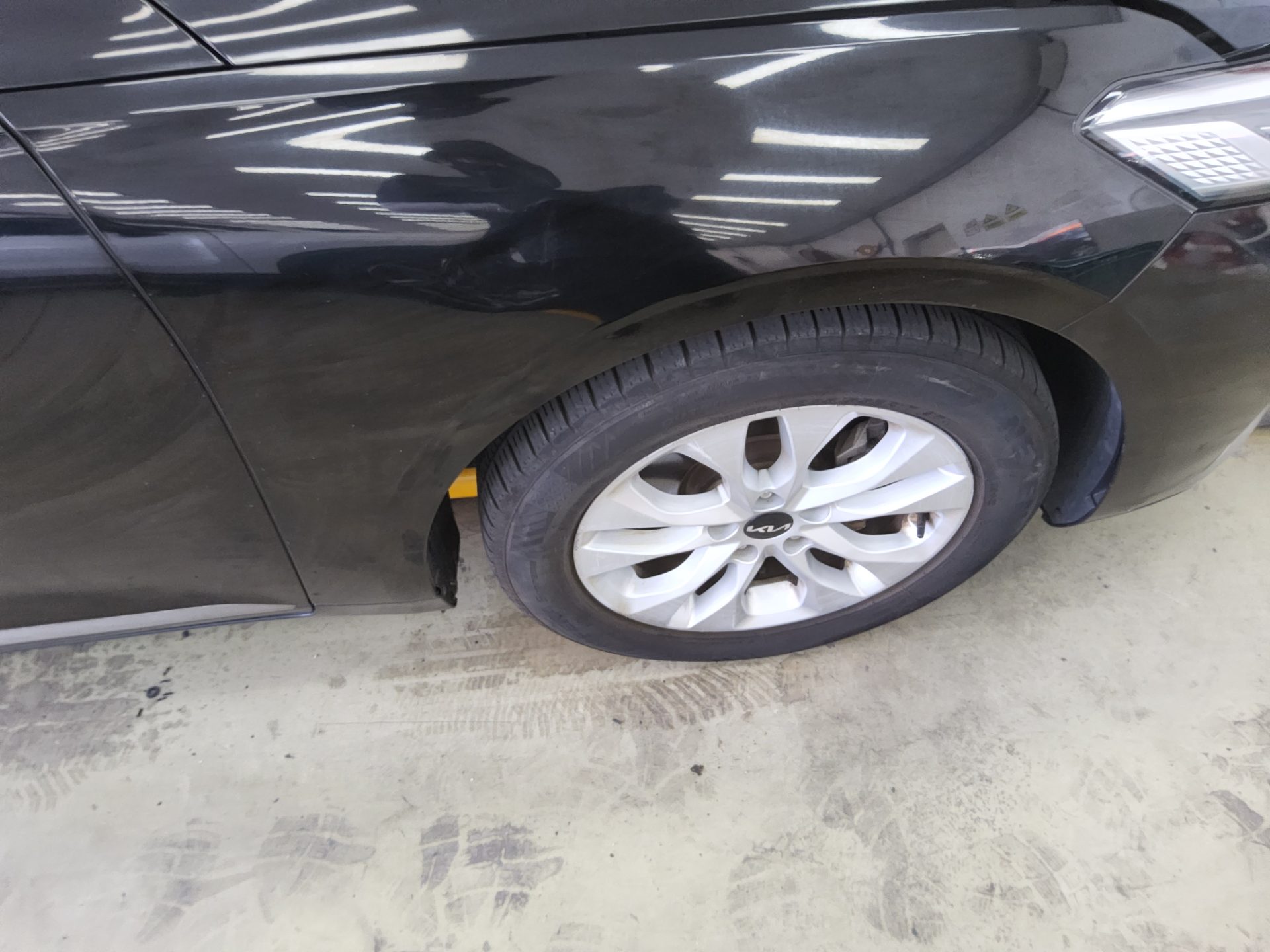 KIA K8 3.5 LPi RENTAL CAR STANDARD 2022 - zdjęcie 23