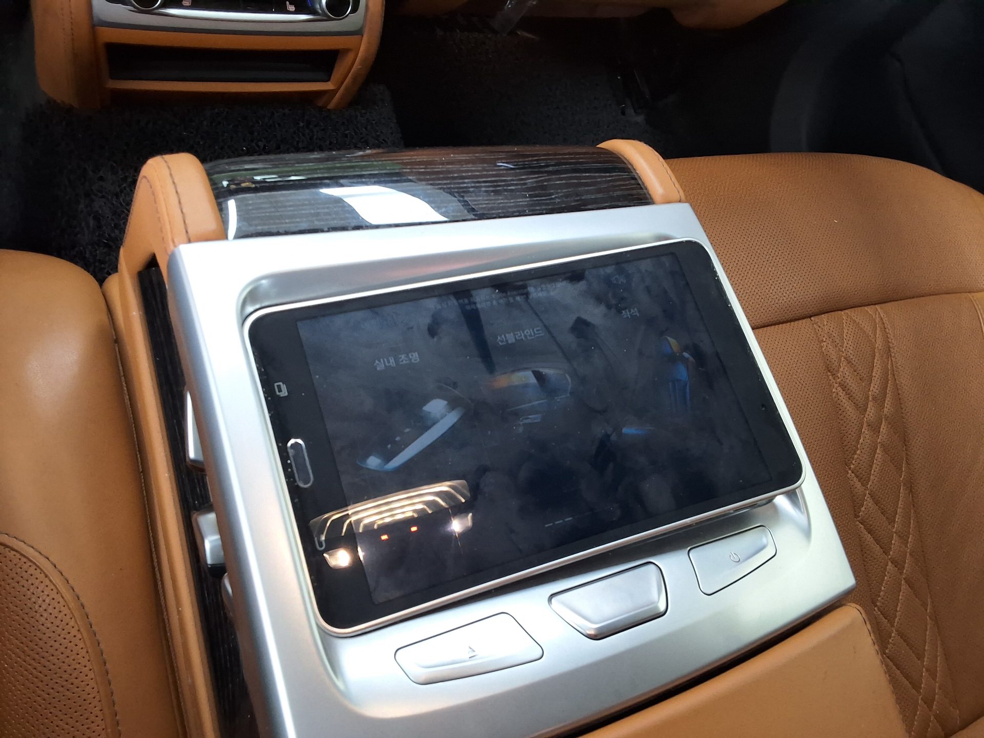 BMW 7 SERIES (6TH GEN) 740d xDRIVE M SPORT 2018 - zdjęcie 29