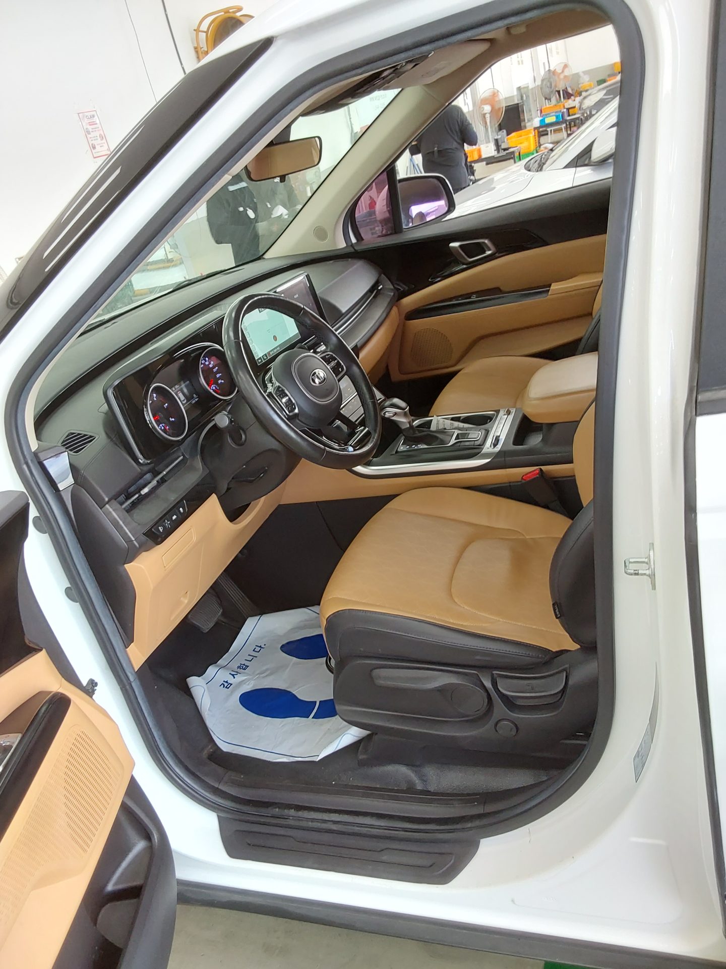 KIA NEW CARNIVAL (KA4) 9-SEATER DIESEL PRESTIGE 2021 - zdjęcie 10