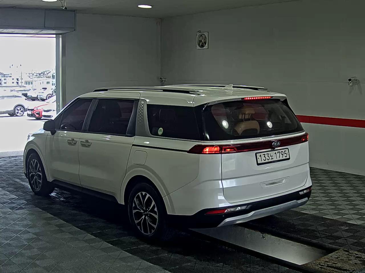 KIA NEW CARNIVAL (KA4) 9-SEATER DIESEL PRESTIGE 2021 - zdjęcie 6
