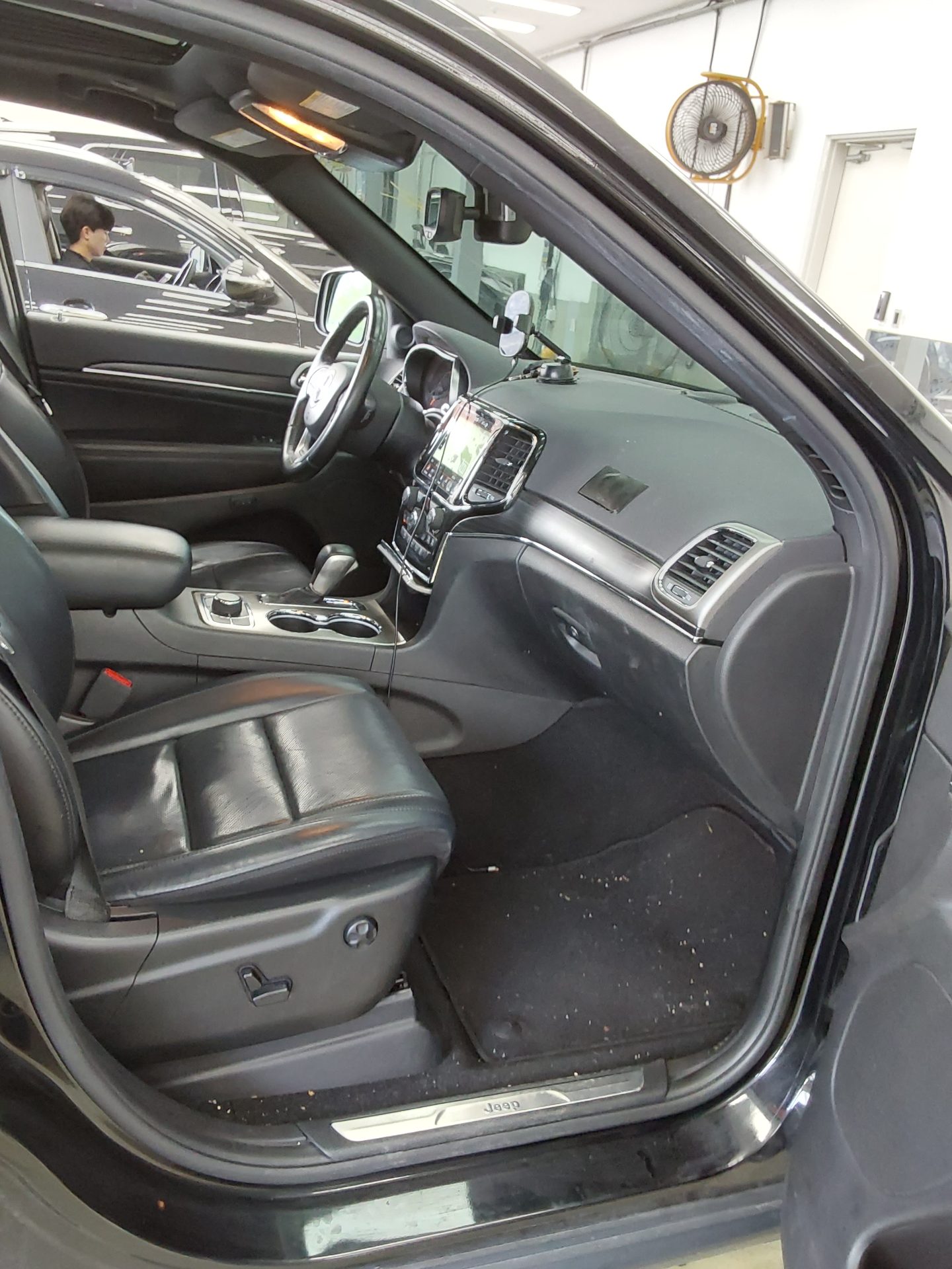 JEEP GRAND CHEROKEE (WK2) 3.6 V6 LAREDO 2021 - zdjęcie 14