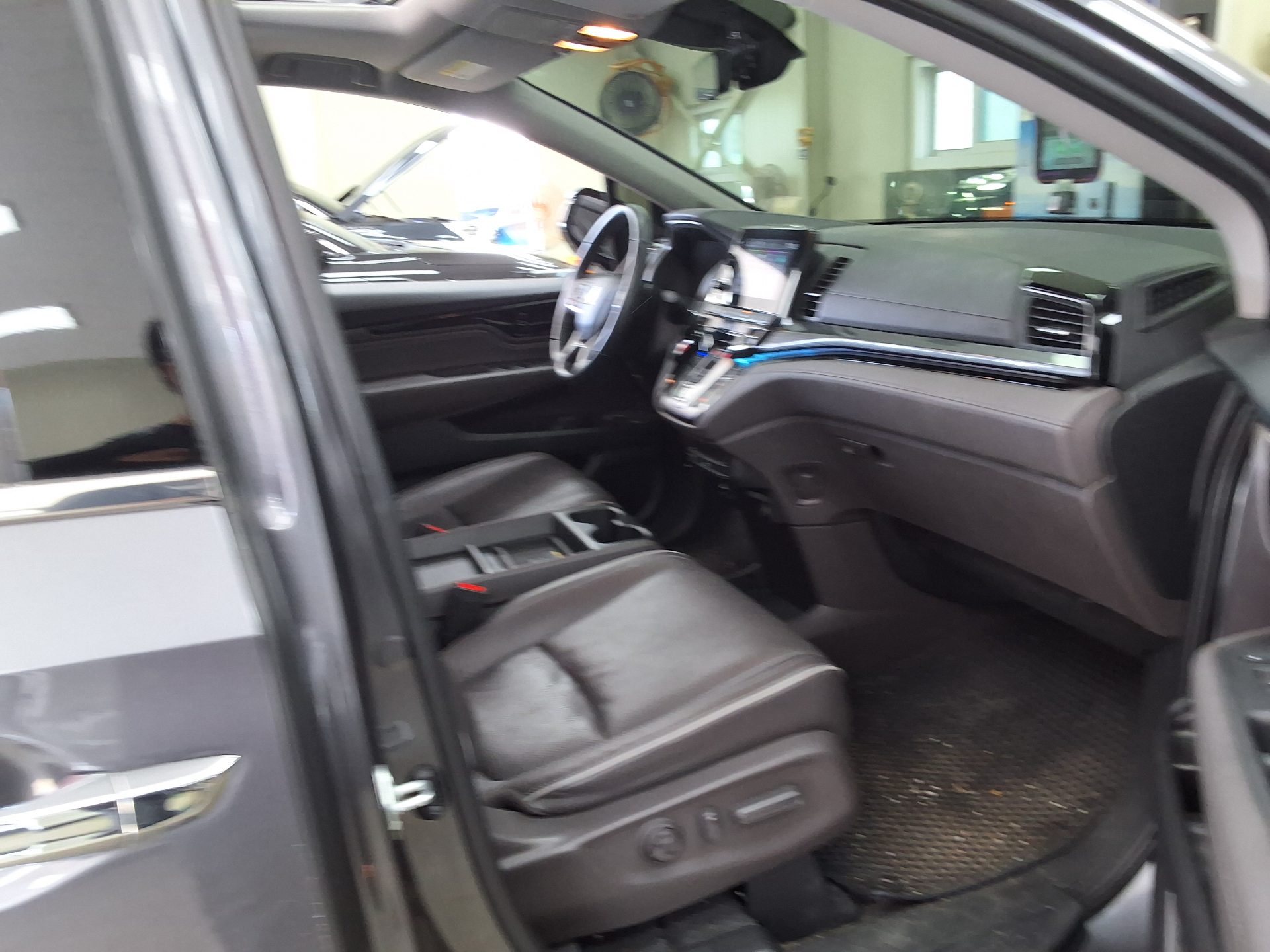 HONDA ODYSSEY (5TH GEN) 3.5 V6 ELITE 2021 - zdjęcie 15