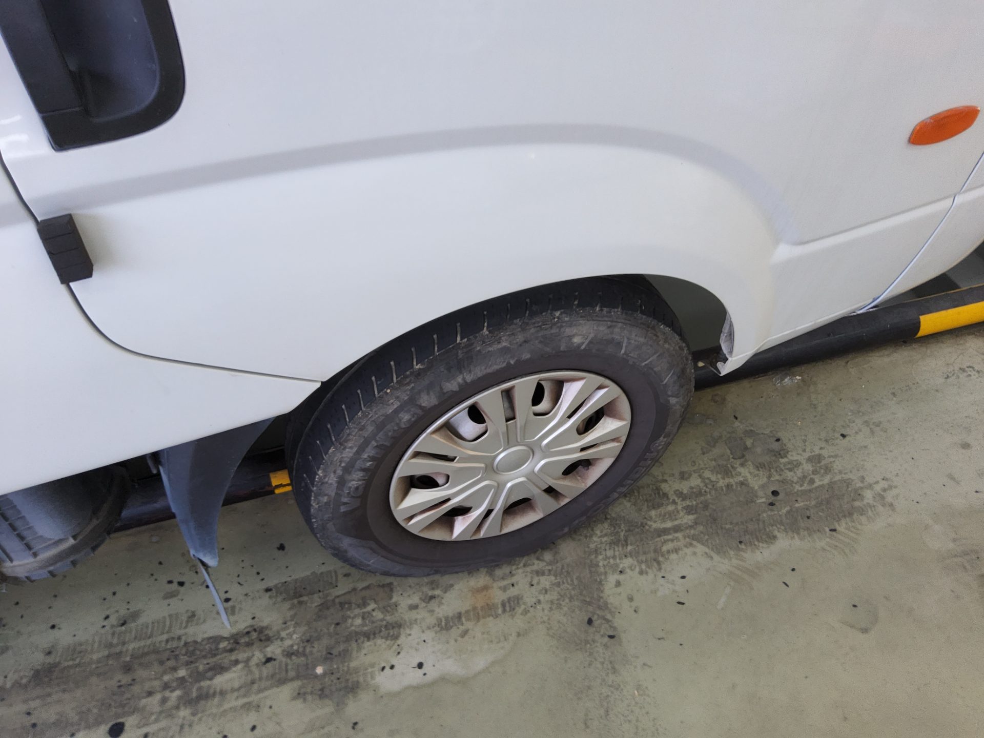 KIA THE NEW BONGO III CARGO 1 TON KING CAB EXTRA LONG WHEELBASE L LITE 2022 - zdjęcie 20