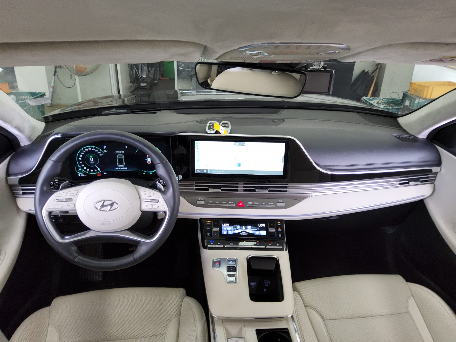 HYUNDAI THE NEW GRANDEUR IG HYBRID 2.4 HEV LE BLANC 2023 - zdjęcie 11