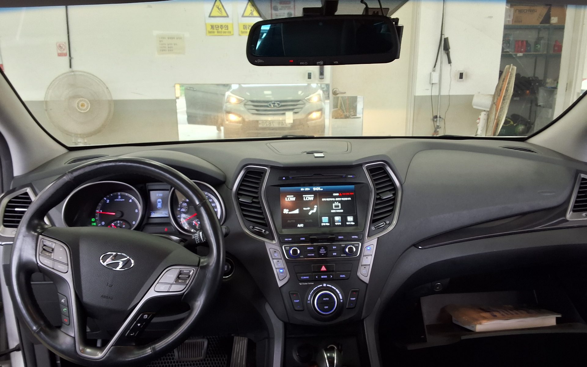 HYUNDAI SANTA FE (DM) DIESEL R2.2 4WD PREMIUM 2015 - zdjęcie 11