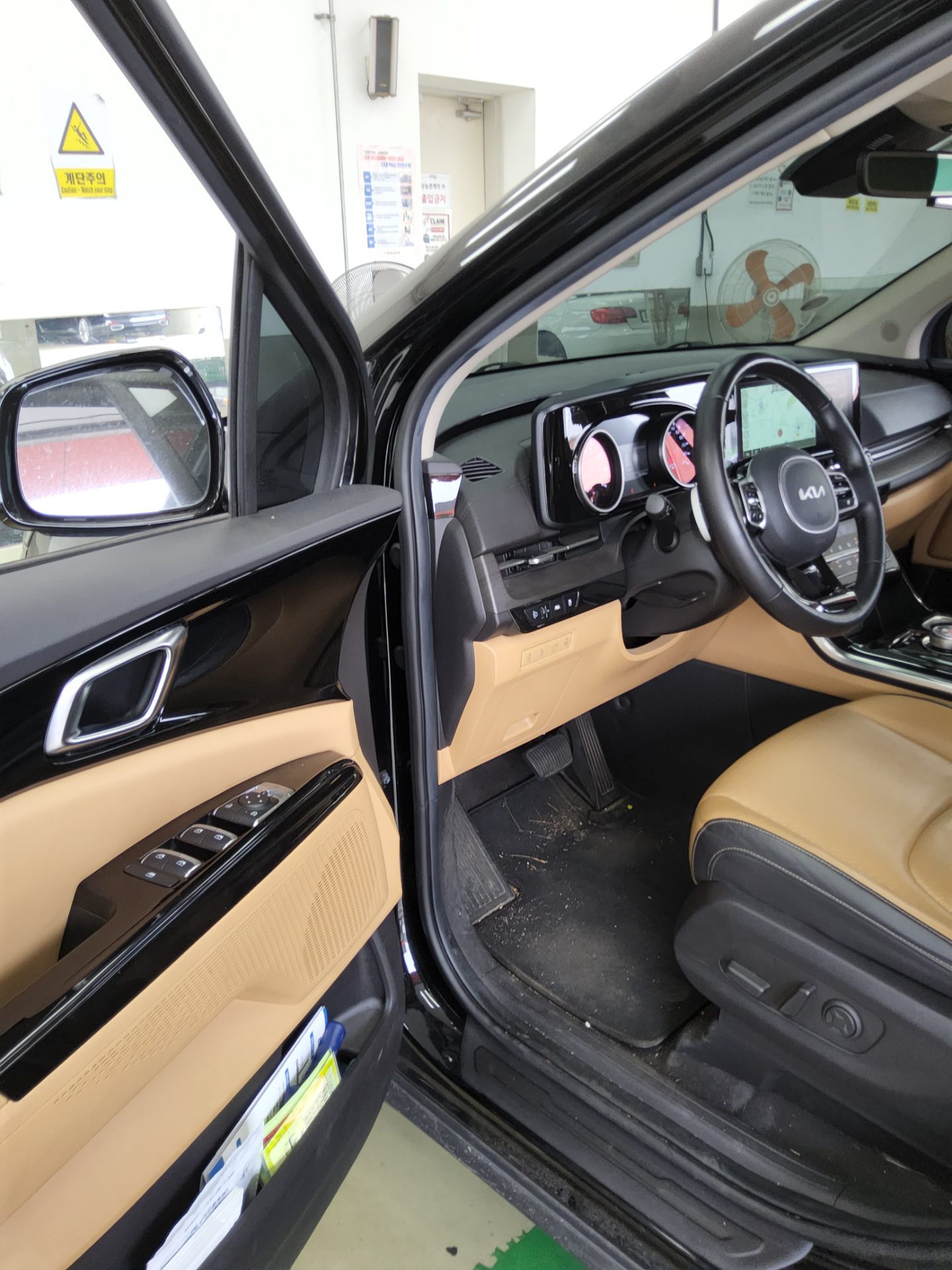 KIA NEW CARNIVAL (KA4) 7-SEATER GASOLINE NOBLESSE 2022 - zdjęcie 10