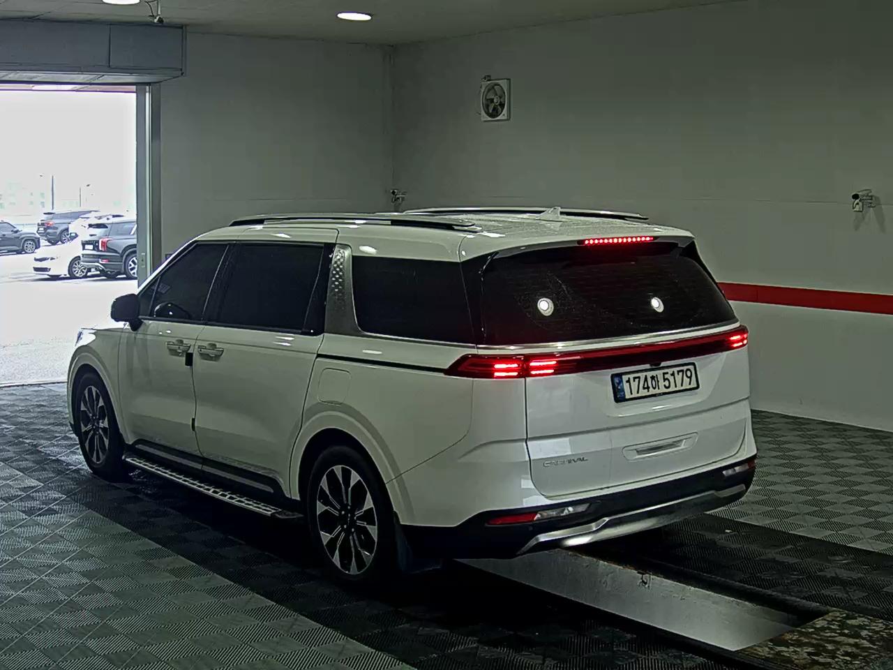 KIA NEW CARNIVAL (KA4) 7-SEATER DIESEL NOBLESSE OUTDOOR 2023 - zdjęcie 6