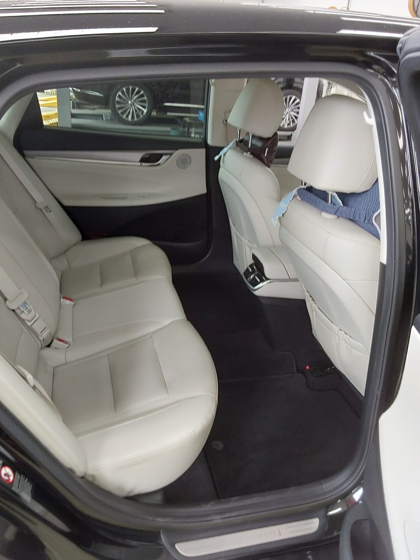 HYUNDAI THE NEW GRANDEUR IG GASOLINE 2.5 LE BLANC 2022 - zdjęcie 13