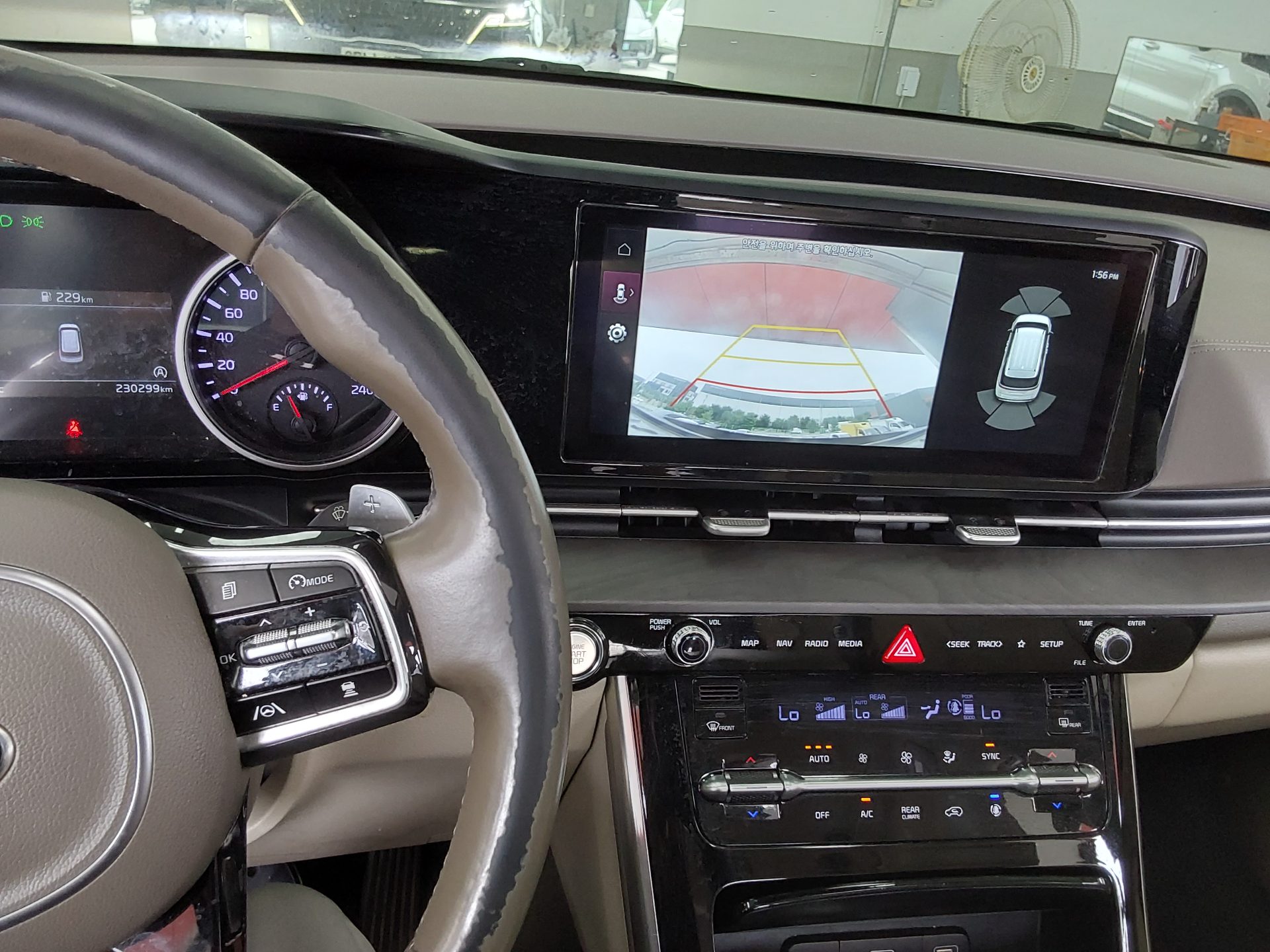 KIA NEW CARNIVAL (KA4) 9-SEATER DIESEL NOBLESSE 2021 - zdjęcie 17