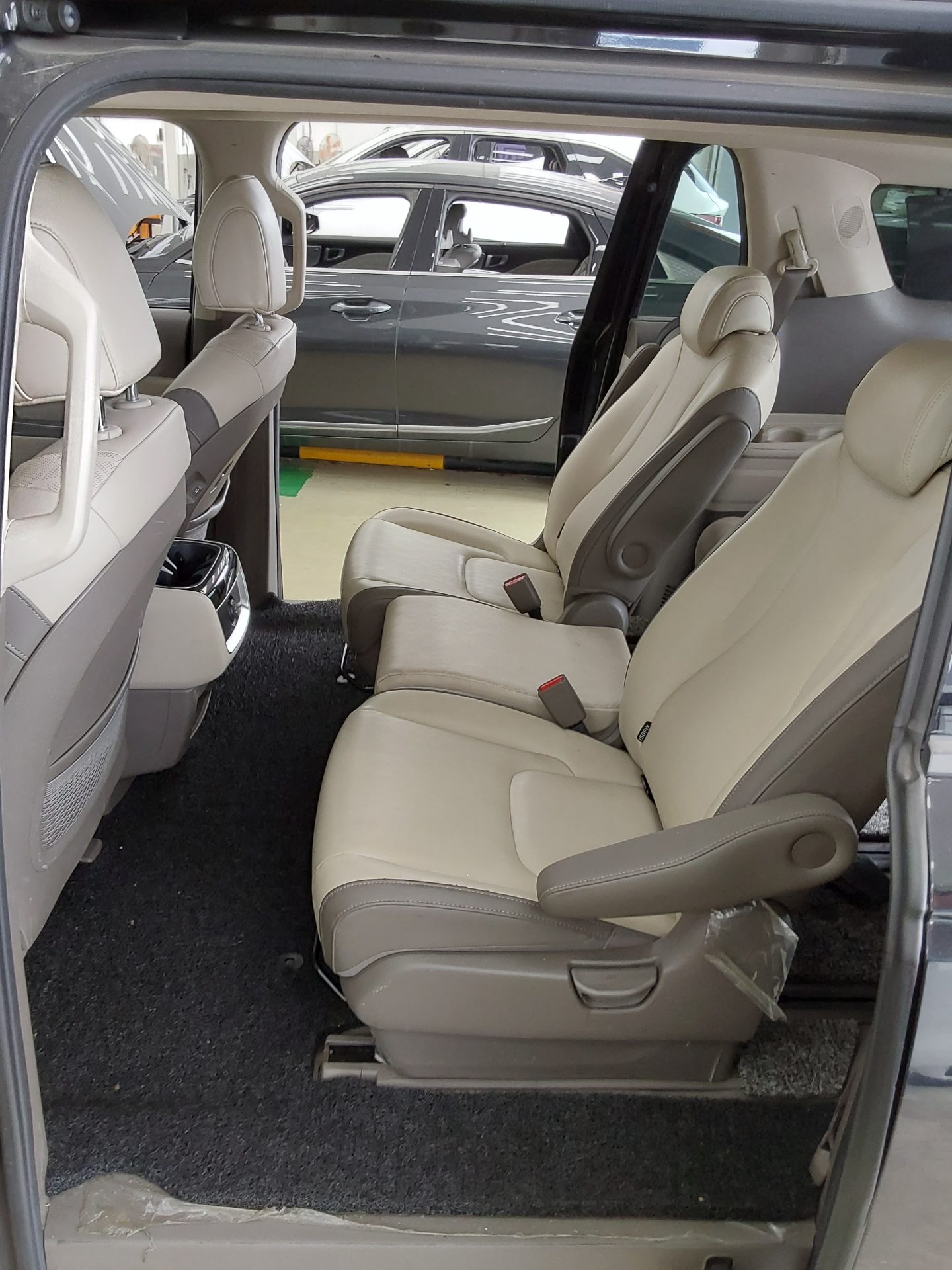 KIA NEW CARNIVAL (KA4) 9-SEATER DIESEL NOBLESSE 2021 - zdjęcie 12