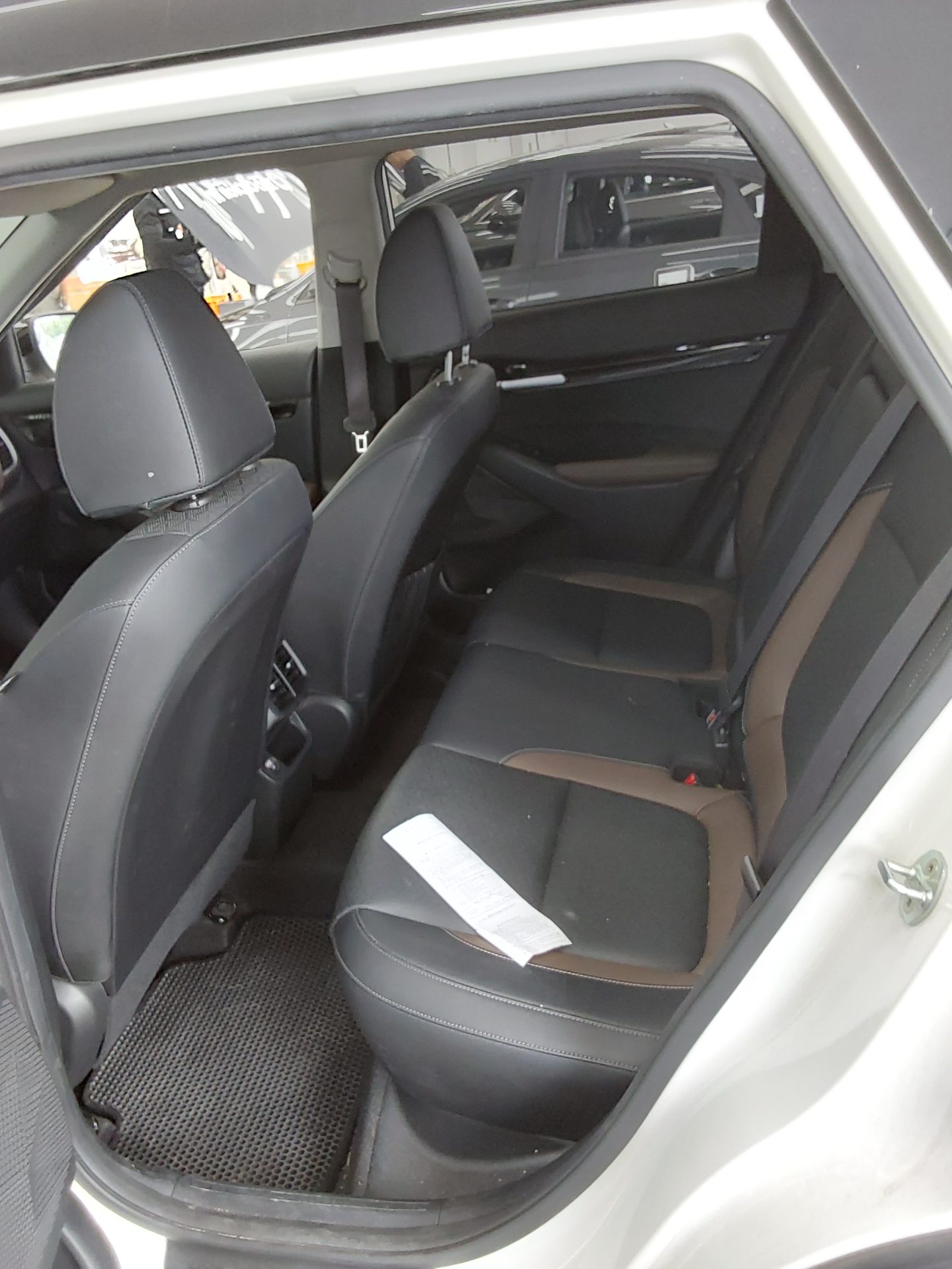 KIA SELTOS 1.6 GASOLINE 2WD NOBLESSE 2020 - zdjęcie 12