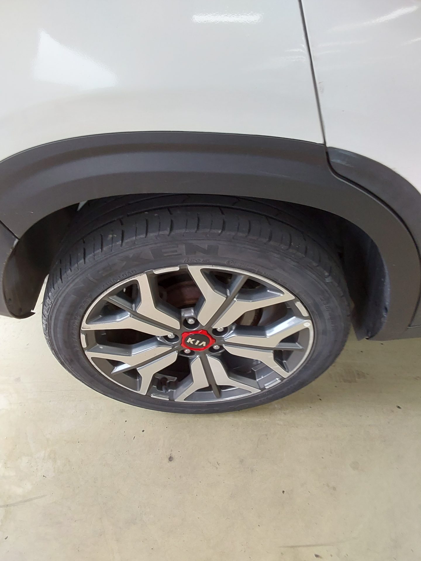 KIA SELTOS 1.6 GASOLINE 2WD NOBLESSE 2020 - zdjęcie 22