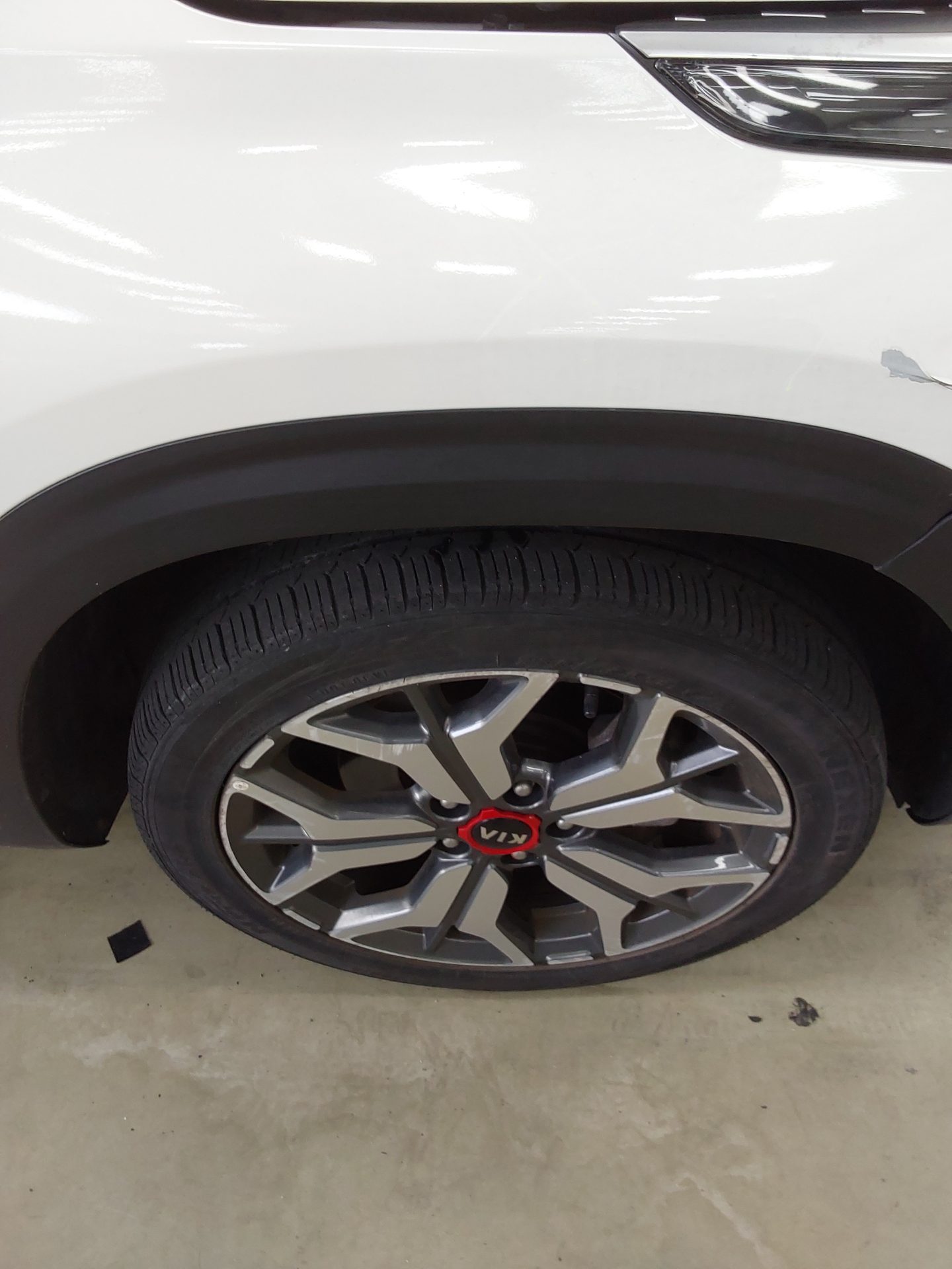KIA SELTOS 1.6 GASOLINE 2WD NOBLESSE 2020 - zdjęcie 21