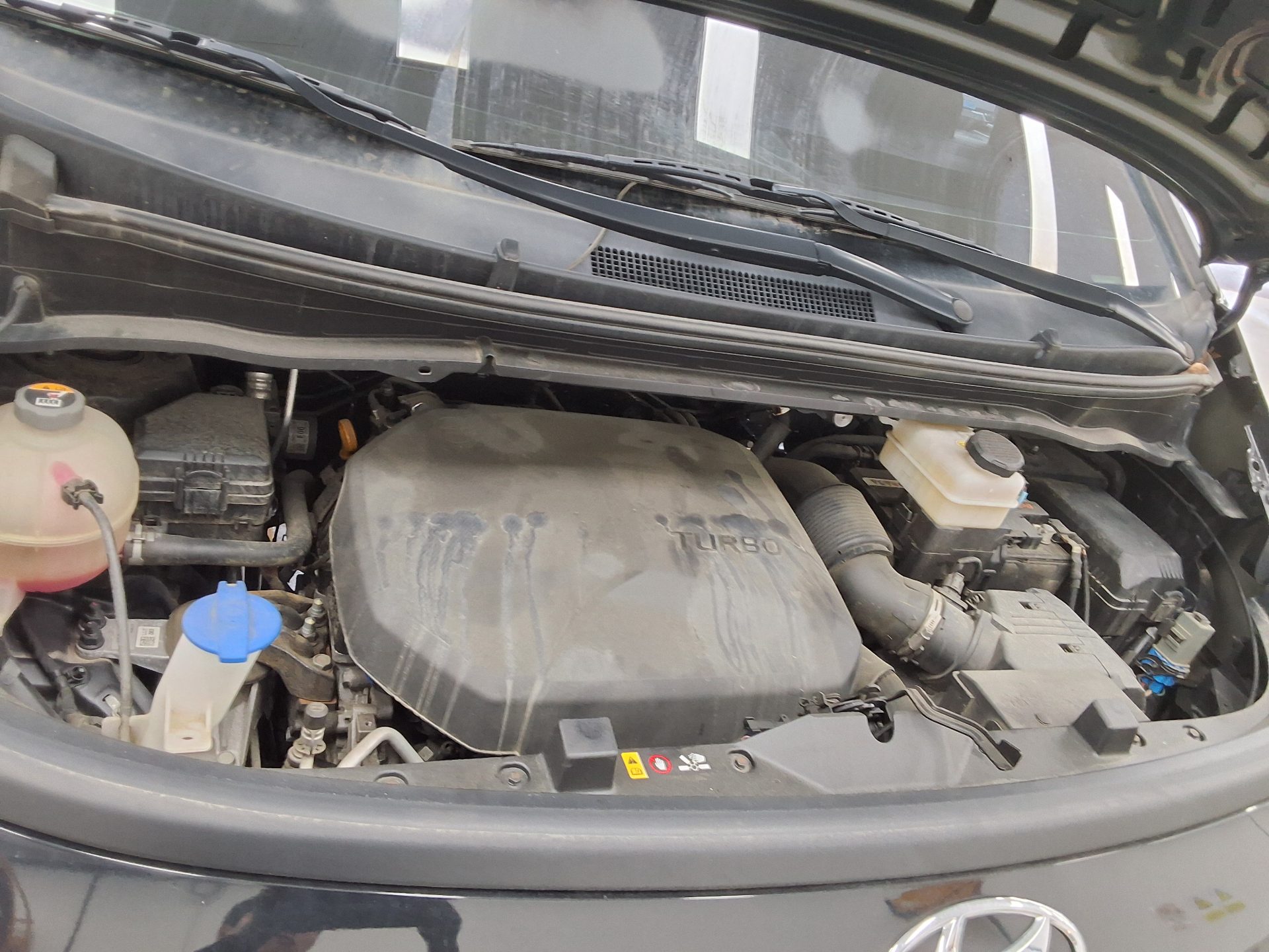 HYUNDAI STARIA 2.2 DIESEL CARGO 5-SEATER SMART 2022 - zdjęcie 19