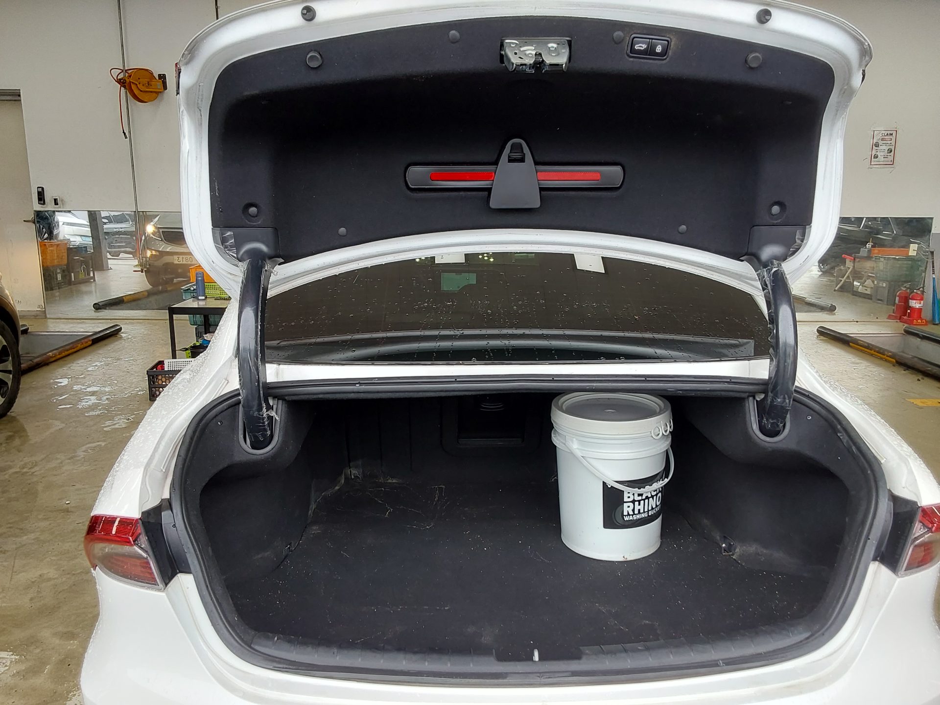 HYUNDAI THE NEW GRANDEUR IG GASOLINE 2.5 LE BLANC 2022 - zdjęcie 15