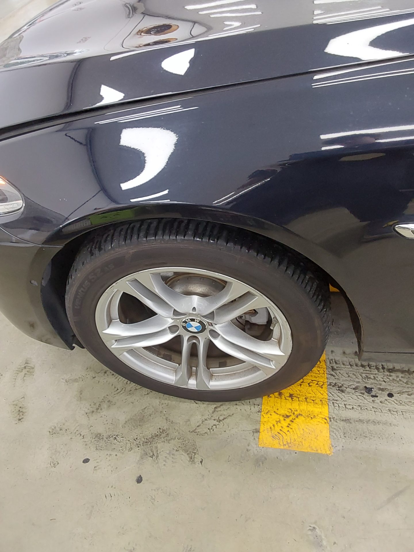 BMW 5 SERIES (6TH GEN) 520d xDRIVE M AERODYNAMIC PRO 2016 - zdjęcie 20