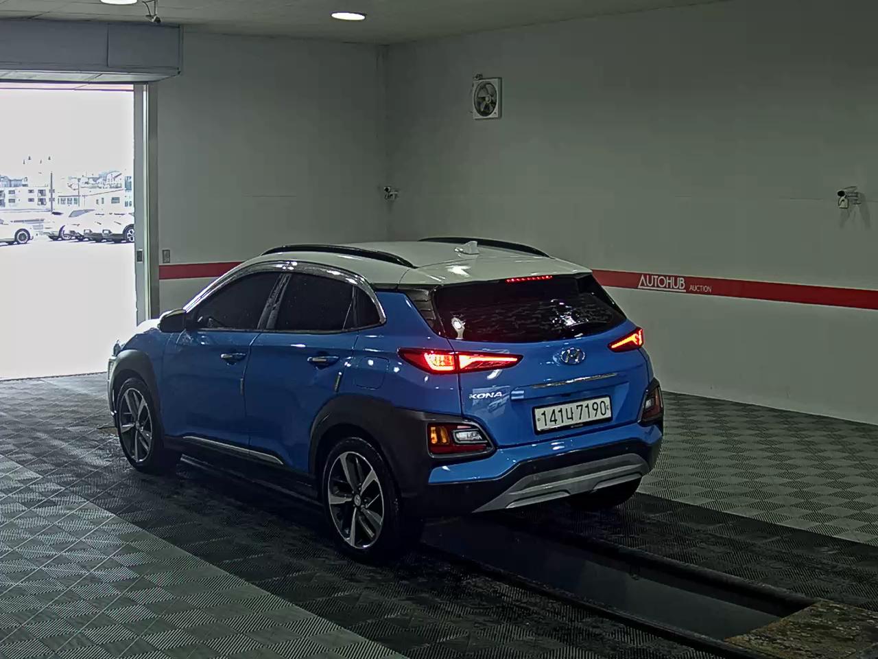 HYUNDAI KONA 1.6 GASOLINE 2WD PREMIUM 2020 - zdjęcie 6