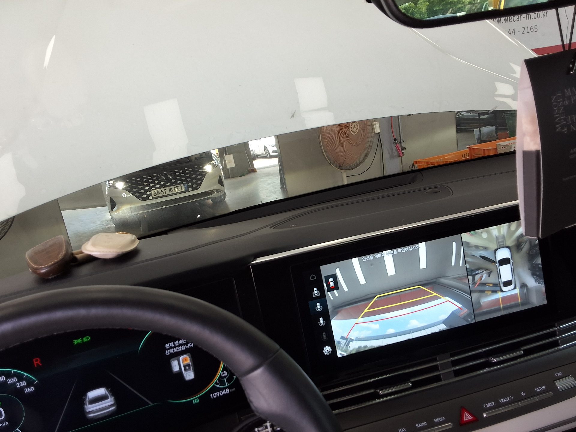 HYUNDAI THE NEW GRANDEUR IG HYBRID 2.4 HEV LE BLANC 2022 - zdjęcie 20