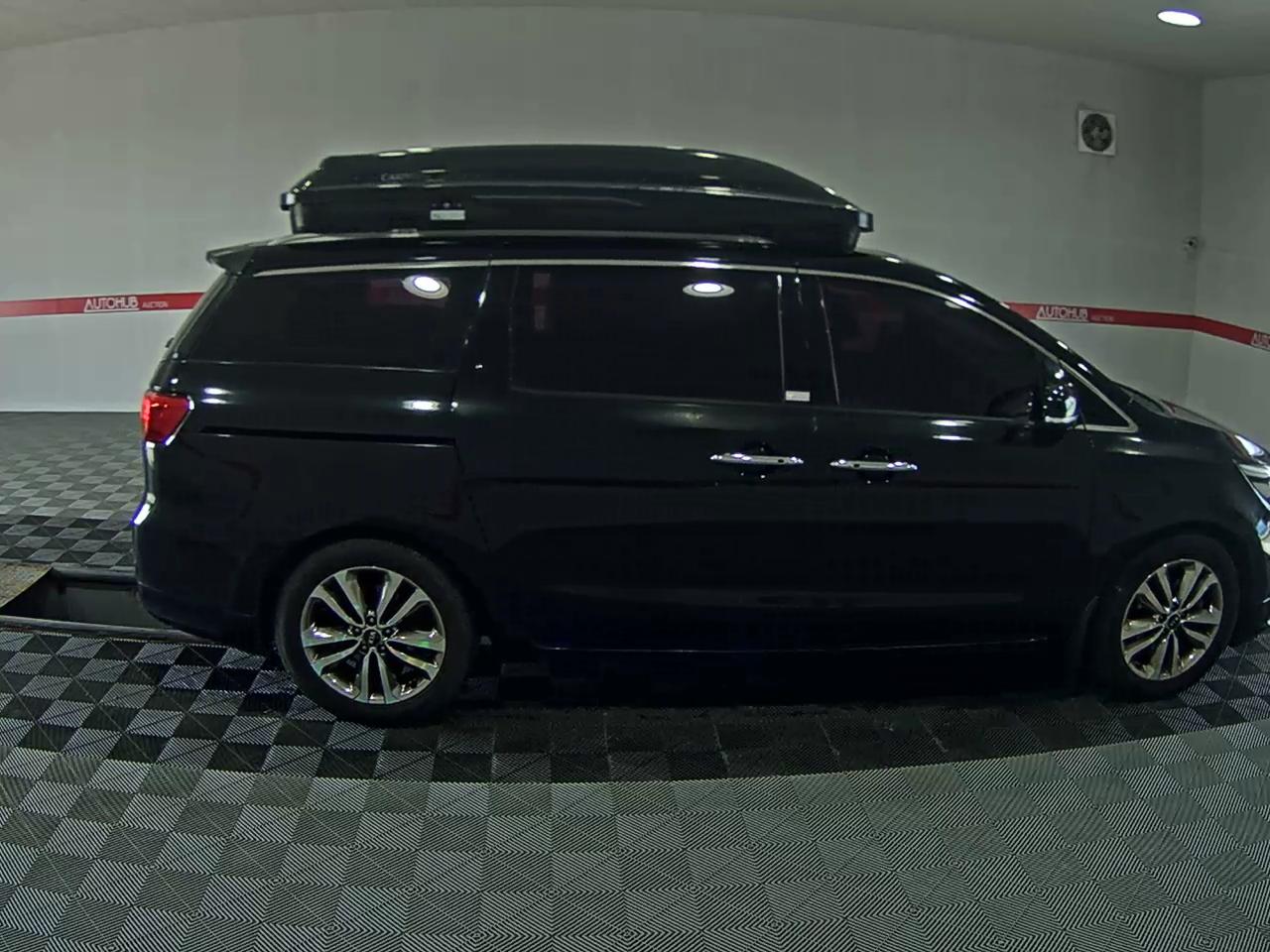 KIA ALL NEW CARNIVAL 9-SEATER DIESEL NOBLESSE 2015 - zdjęcie 4