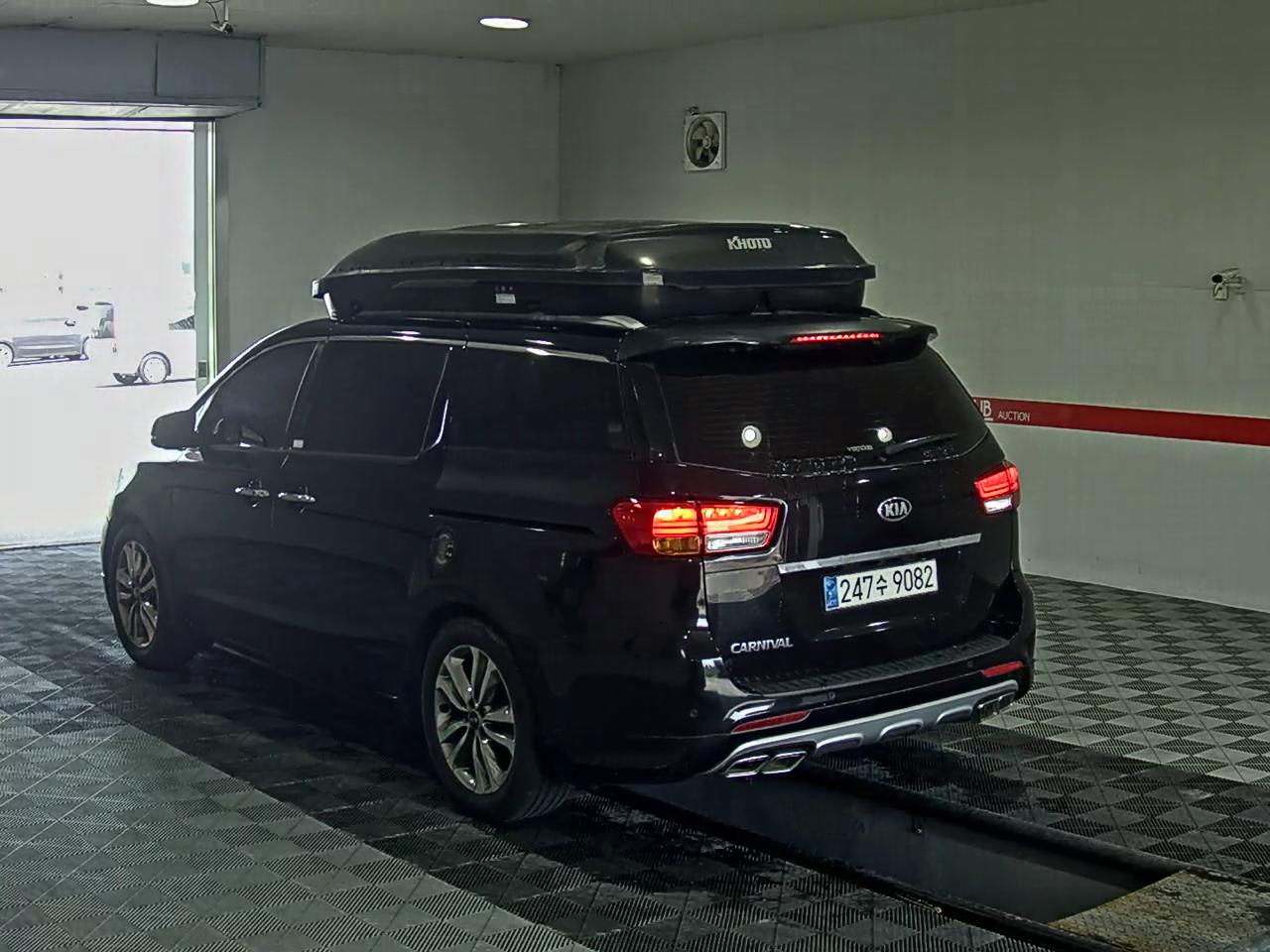 KIA ALL NEW CARNIVAL 9-SEATER DIESEL NOBLESSE 2015 - zdjęcie 6