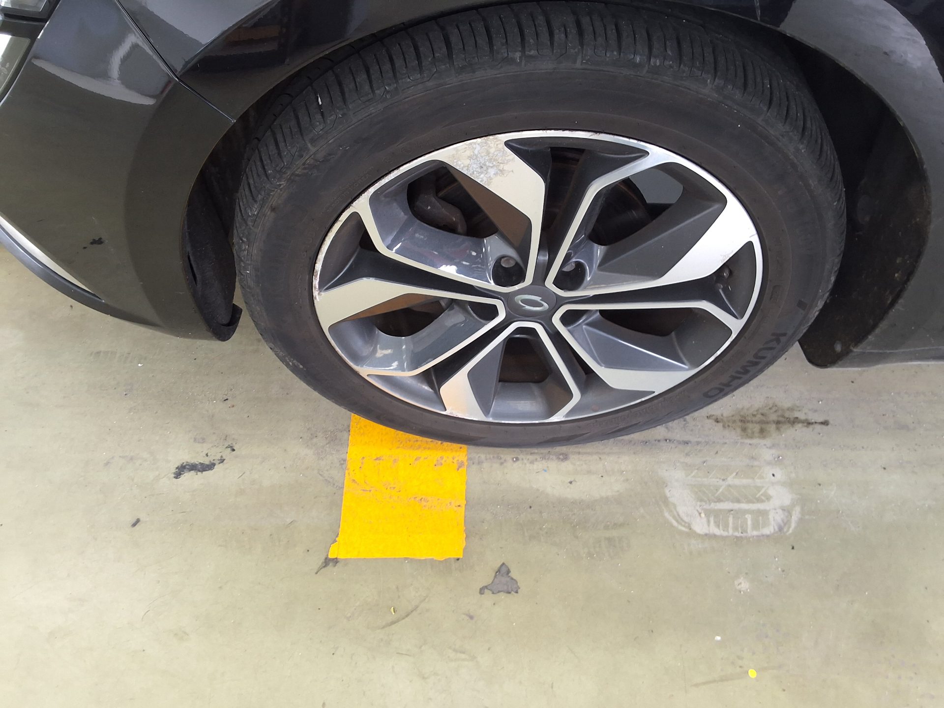 RENAULT (SAMSUNG) SM6 2.0 GDe LE 2019 - zdjęcie 22