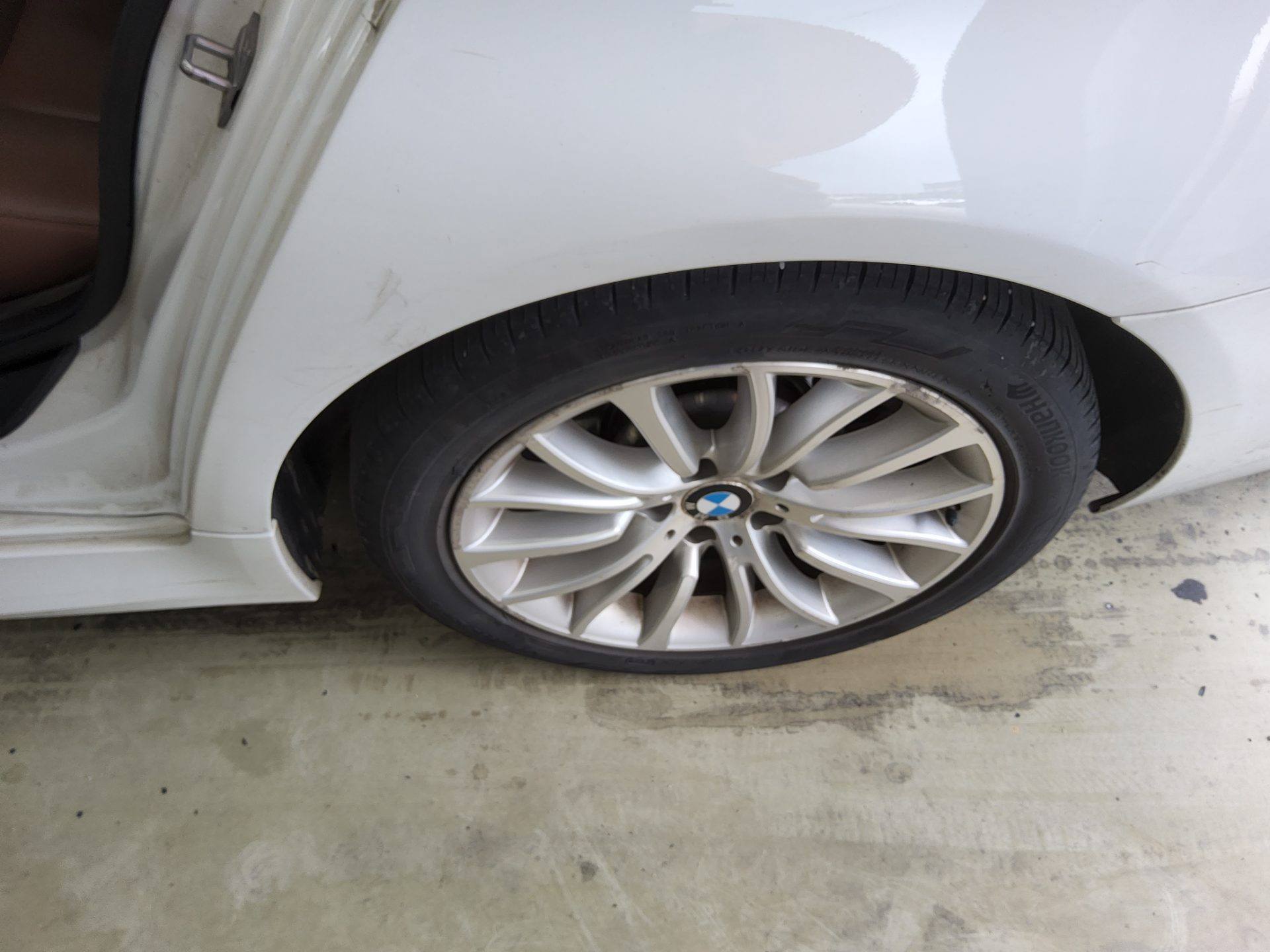 BMW 5 SERIES (6TH GEN) 520d xDRIVE M AERODYNAMIC 2016 - zdjęcie 24