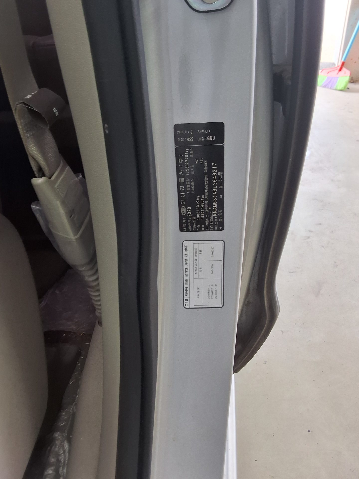 KIA THE NEW CARNIVAL 9-SEATER DIESEL LUXURY 2020 - zdjęcie 16