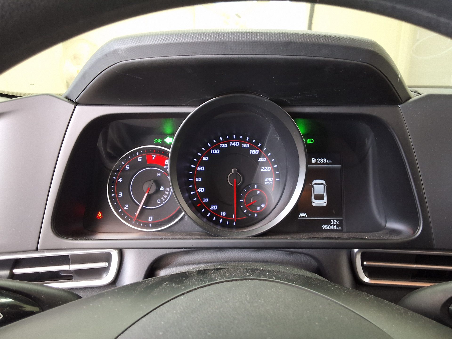 HYUNDAI AVANTE (CN7) 1.6 GASOLINE SMART 2022 - zdjęcie 10