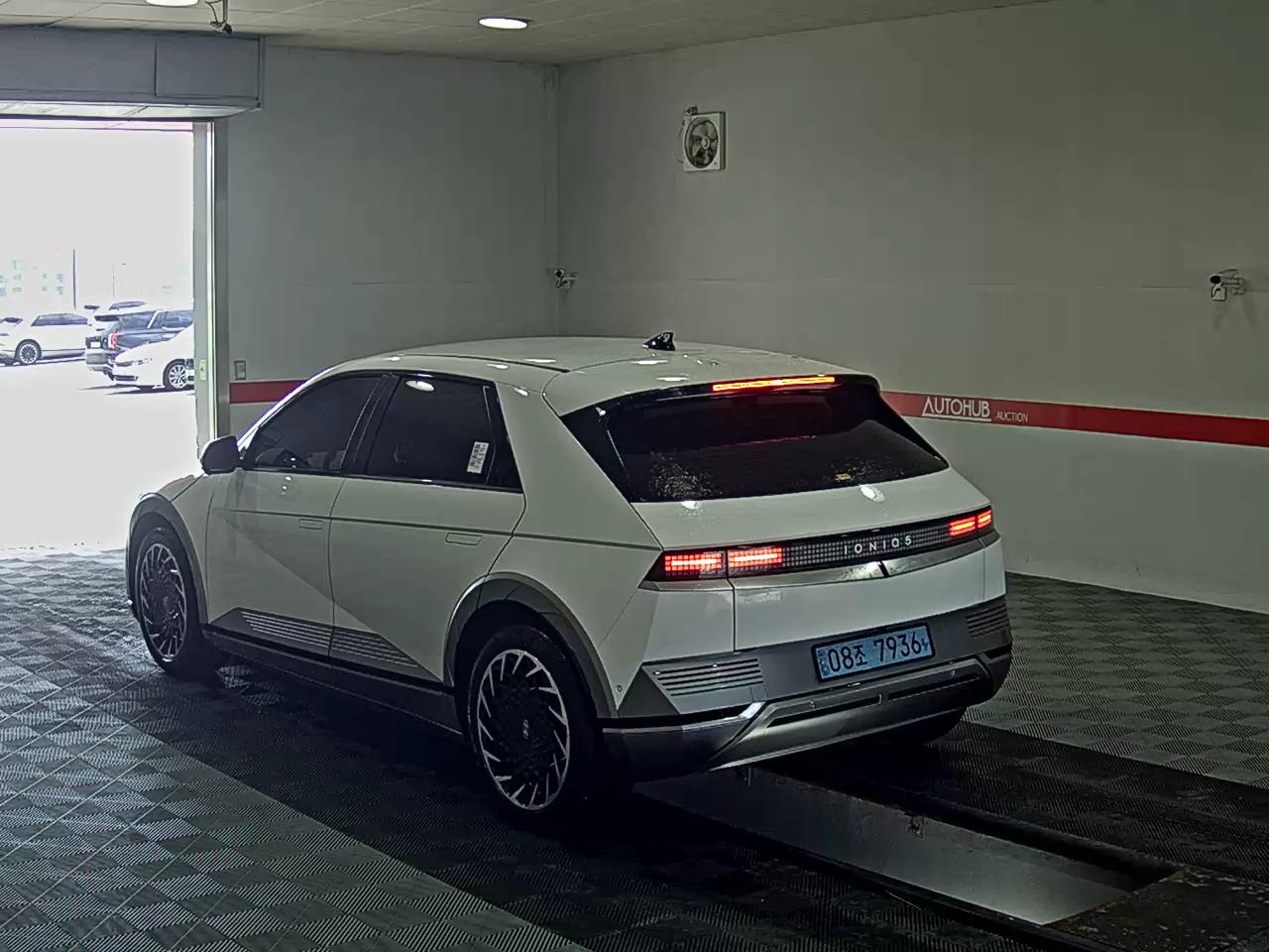 HYUNDAI IONIQ 5 EV 2WD LONG RANGE PRESTIGE 2022 - zdjęcie 6