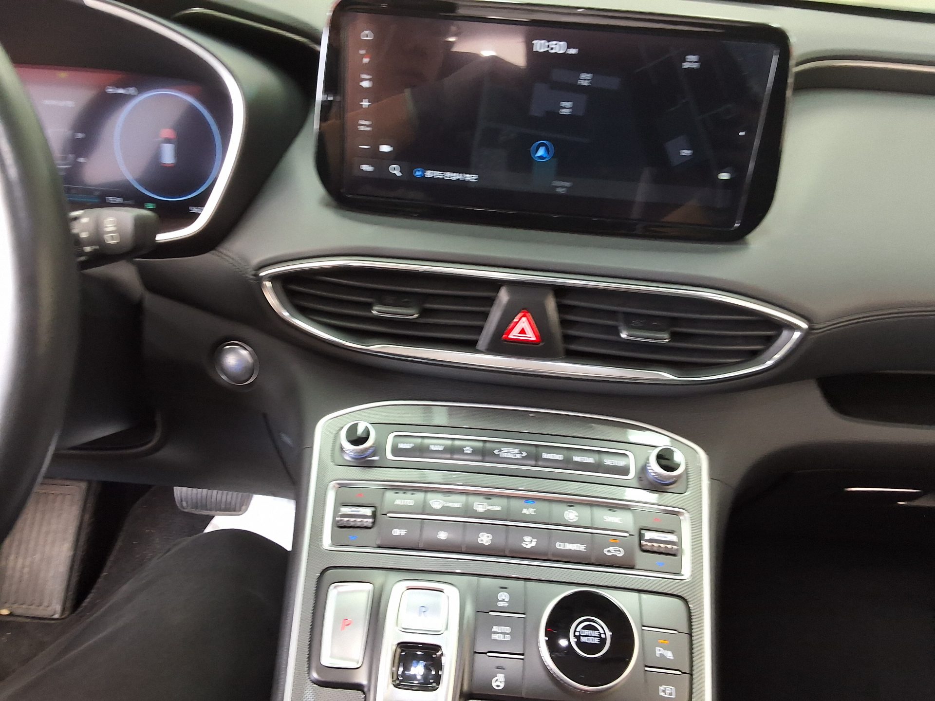 HYUNDAI THE NEW SANTA FE GASOLINE 2.5 2WD PRESTIGE CHOICE 2023 - zdjęcie 24