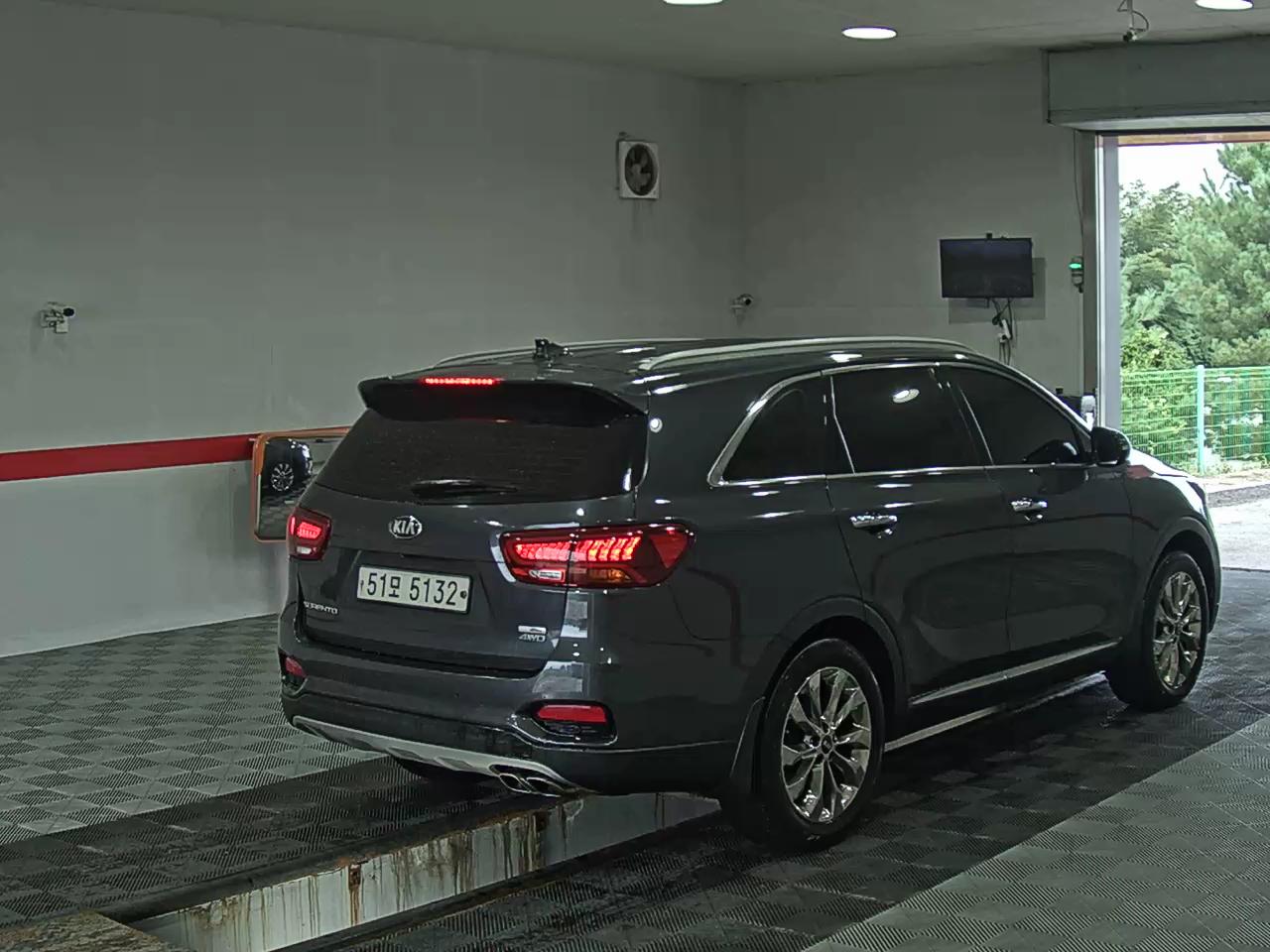 KIA THE NEW SORENTO DIESEL R2.2 4WD PRESTIGE 2020 - zdjęcie 5