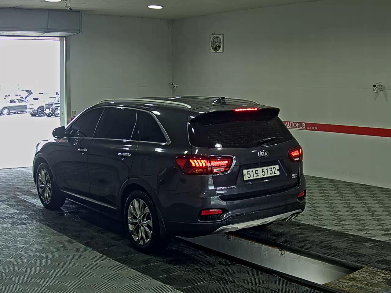 KIA THE NEW SORENTO DIESEL R2.2 4WD PRESTIGE 2020 - zdjęcie 6