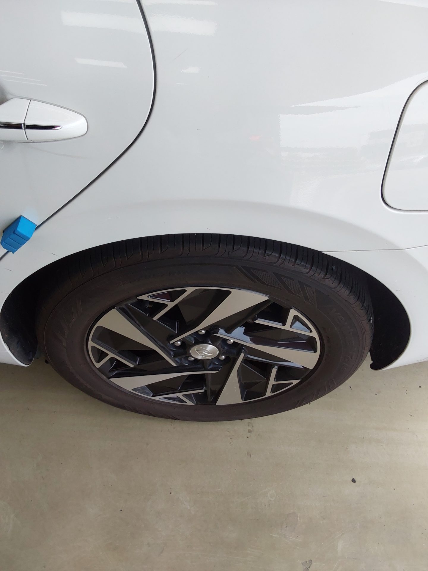 HYUNDAI THE NEW GRANDEUR IG HYBRID 2.4 HEV LE BLANC 2022 - zdjęcie 21