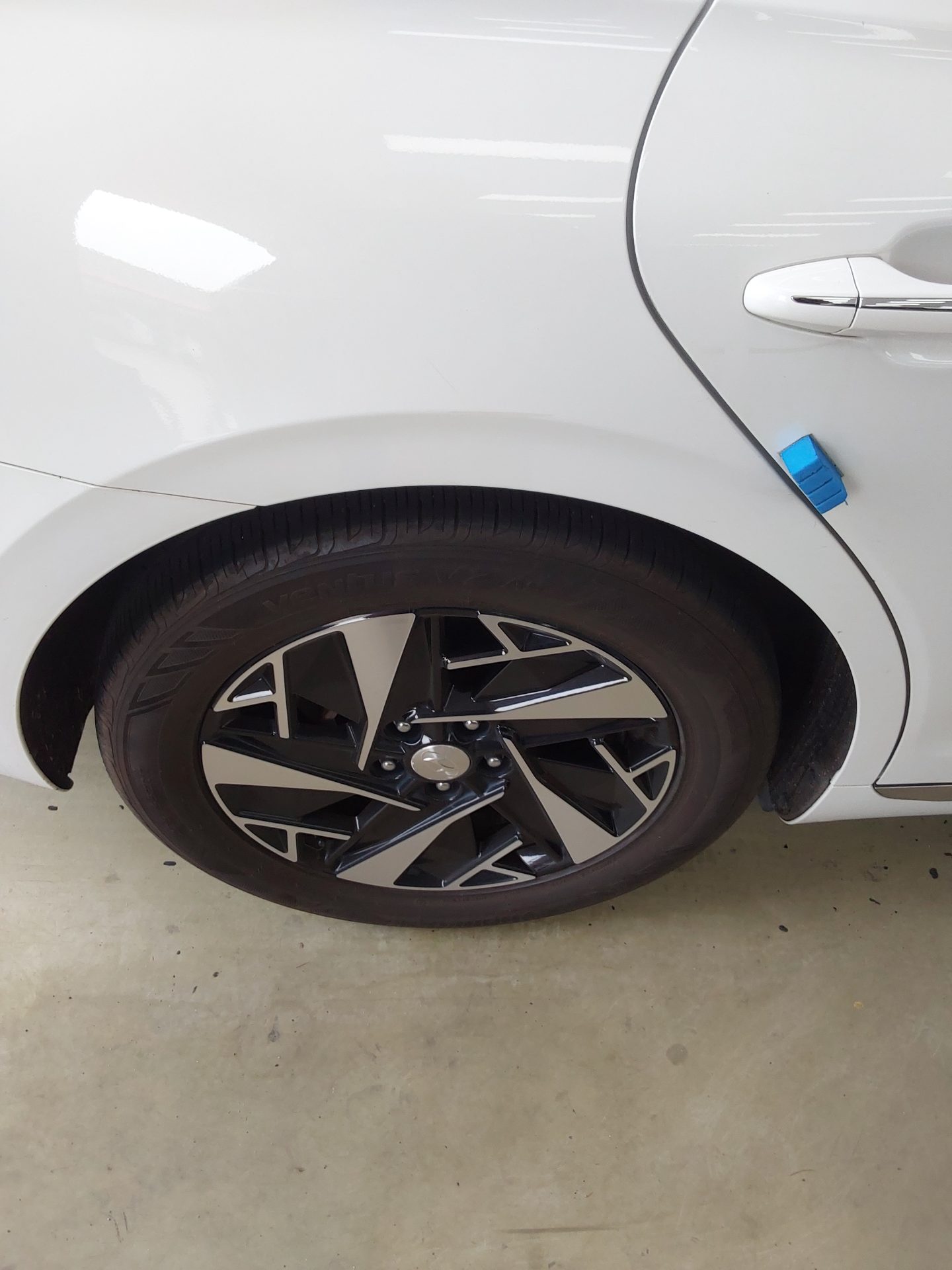 HYUNDAI THE NEW GRANDEUR IG HYBRID 2.4 HEV LE BLANC 2022 - zdjęcie 23