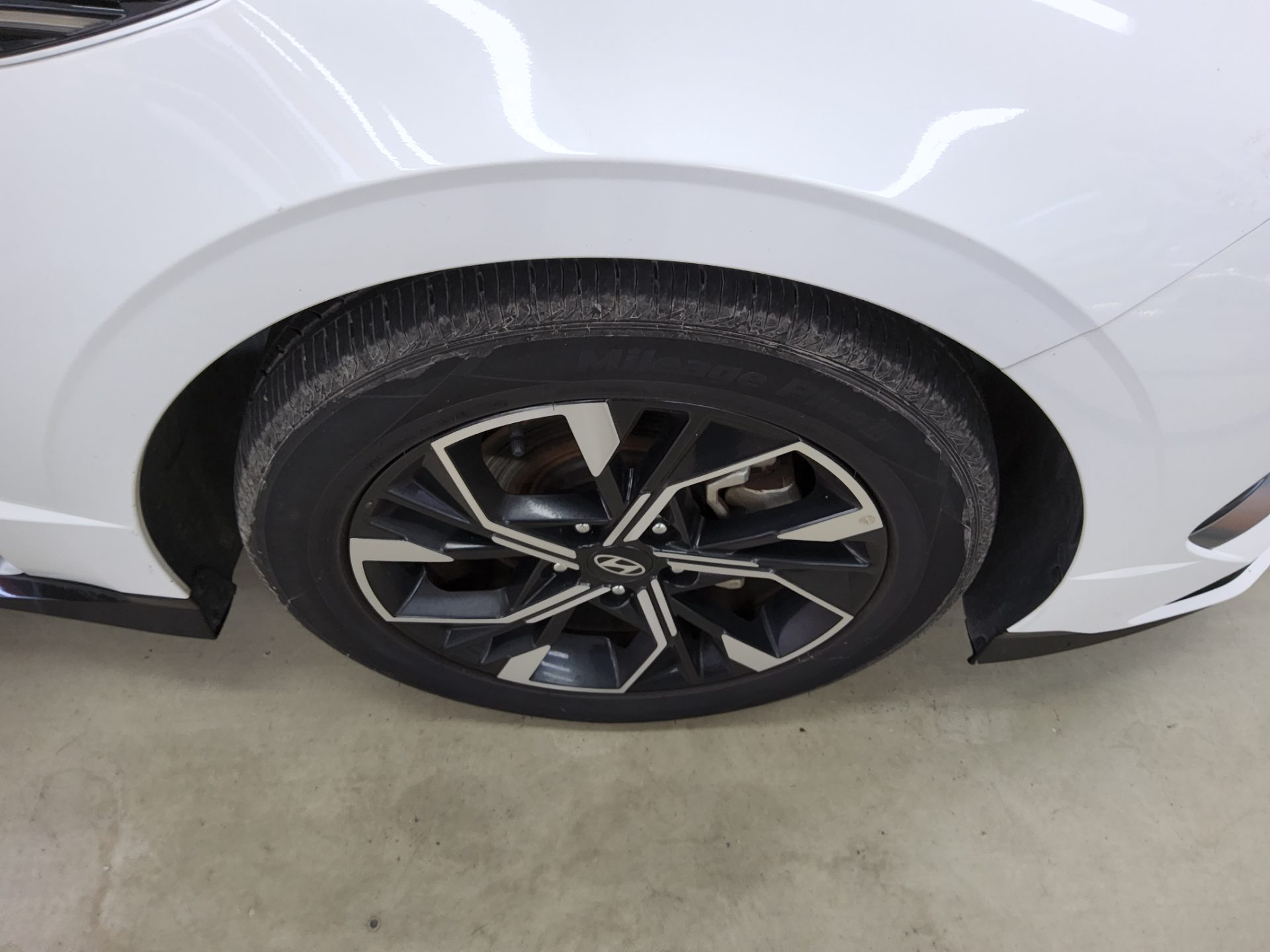 HYUNDAI SONATA THE EDGE GASOLINE 2.0 PREMIUM 2024 - zdjęcie 24