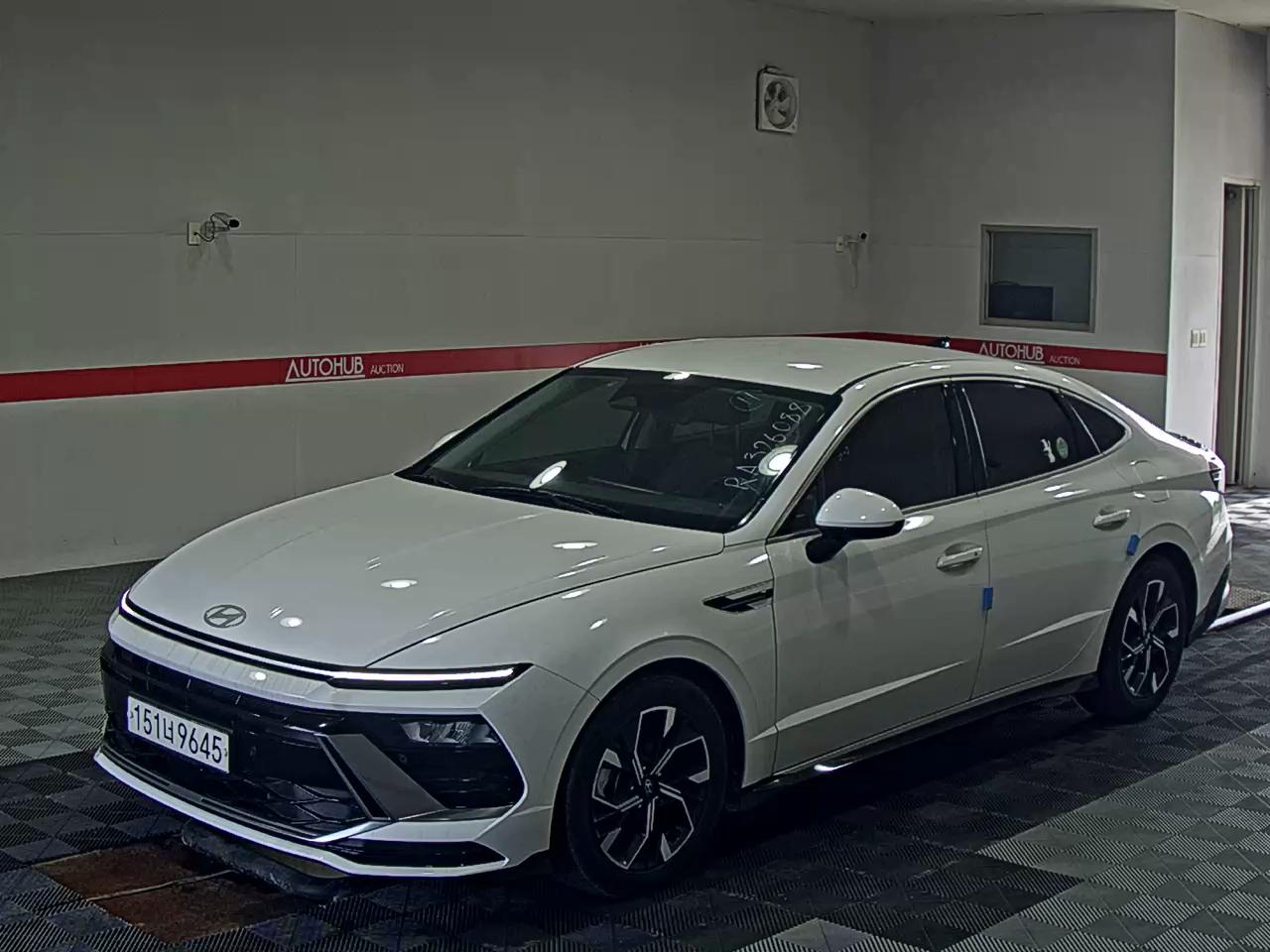 HYUNDAI SONATA THE EDGE GASOLINE 2.0 PREMIUM 2024 - zdjęcie 2