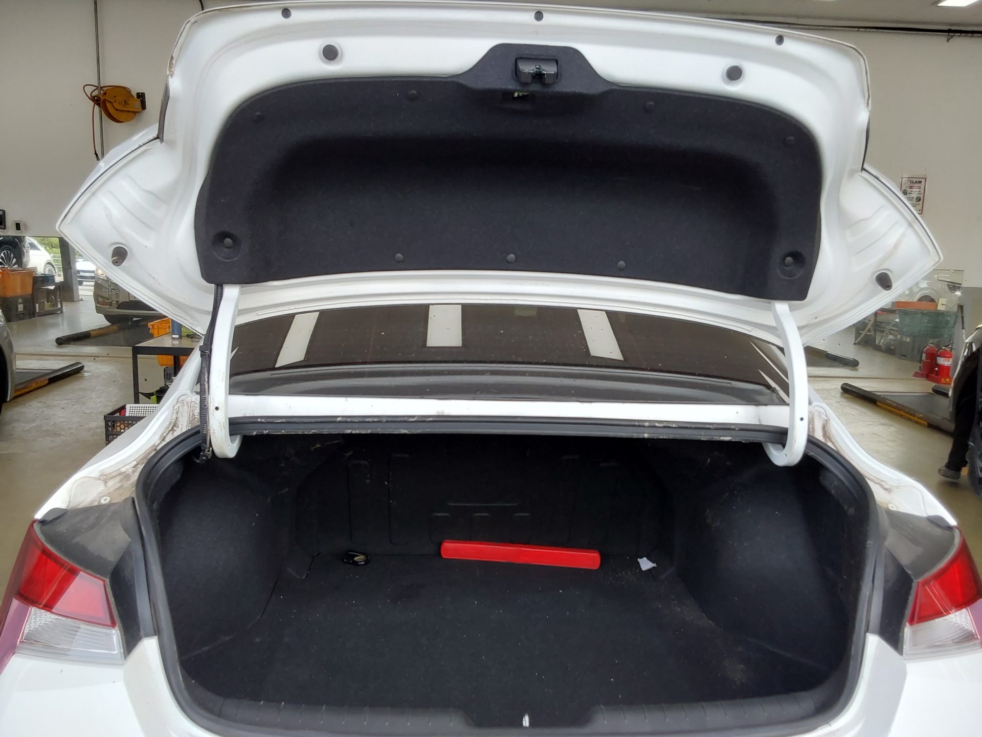 HYUNDAI AVANTE (CN7) 1.6 GASOLINE CORPORATE USE 2022 - zdjęcie 15