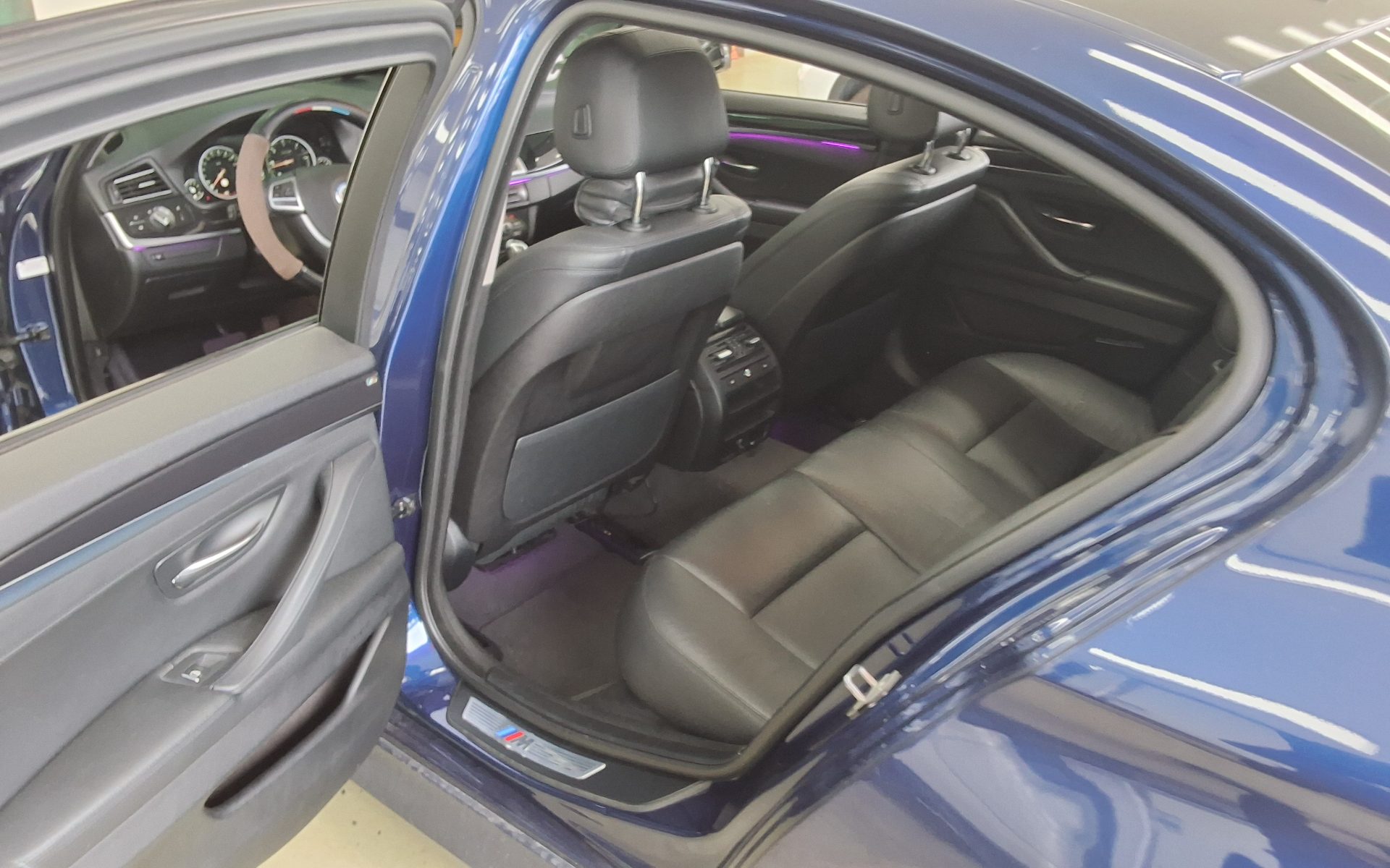 BMW 5 SERIES (6TH GEN) 520d M AERODYNAMIC 2016 - zdjęcie 12