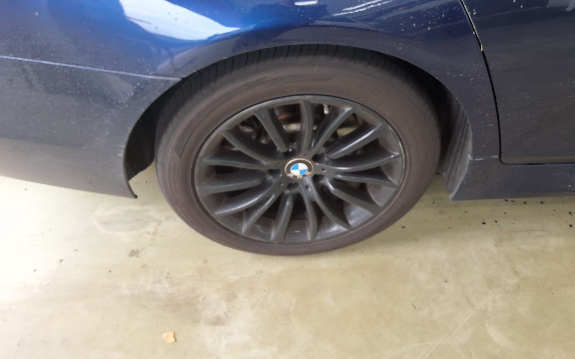 BMW 5 SERIES (6TH GEN) 520d M AERODYNAMIC 2016 - zdjęcie 28