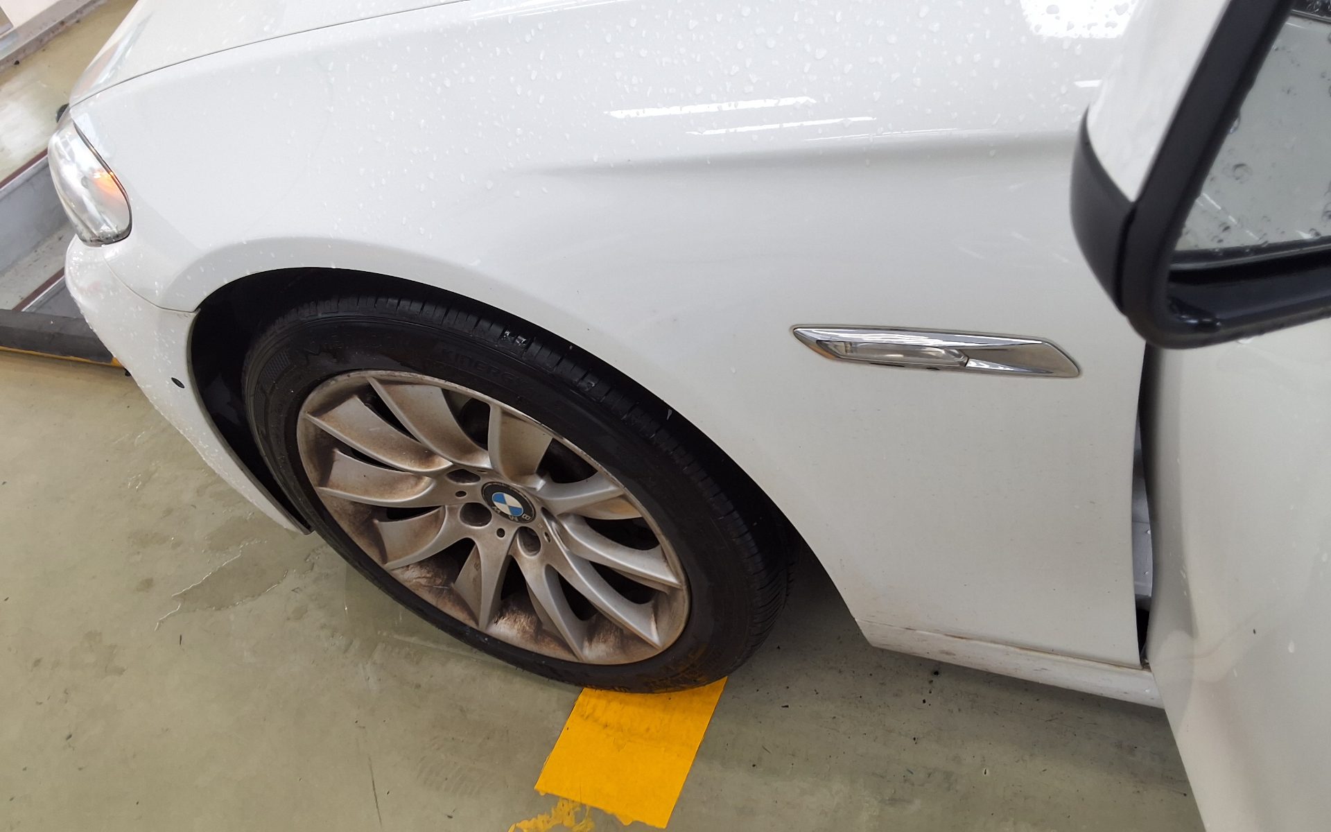 BMW 5 SERIES (6TH GEN) 528i 2012 - zdjęcie 25